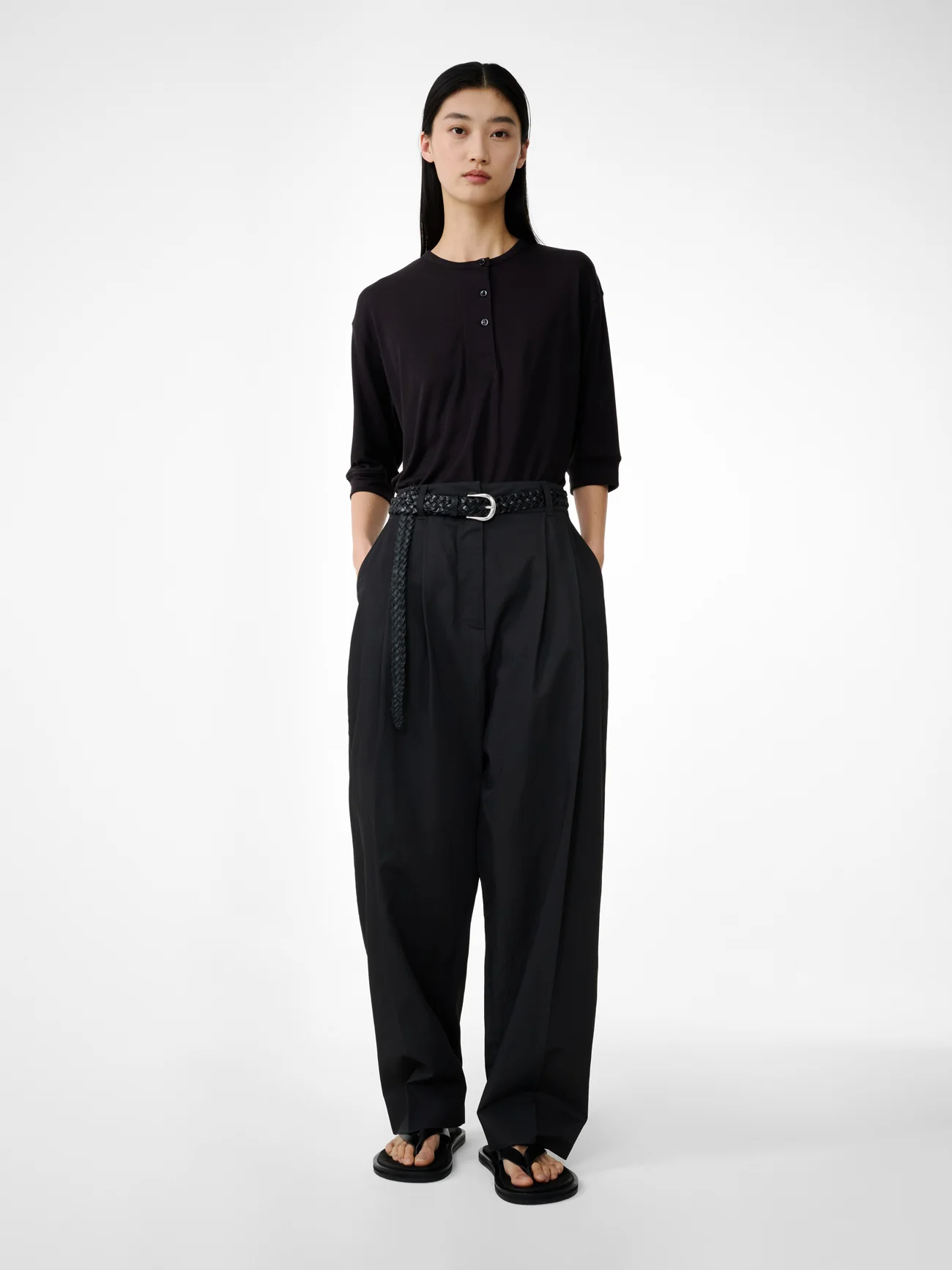 Acuna Viscose Pant in Coal