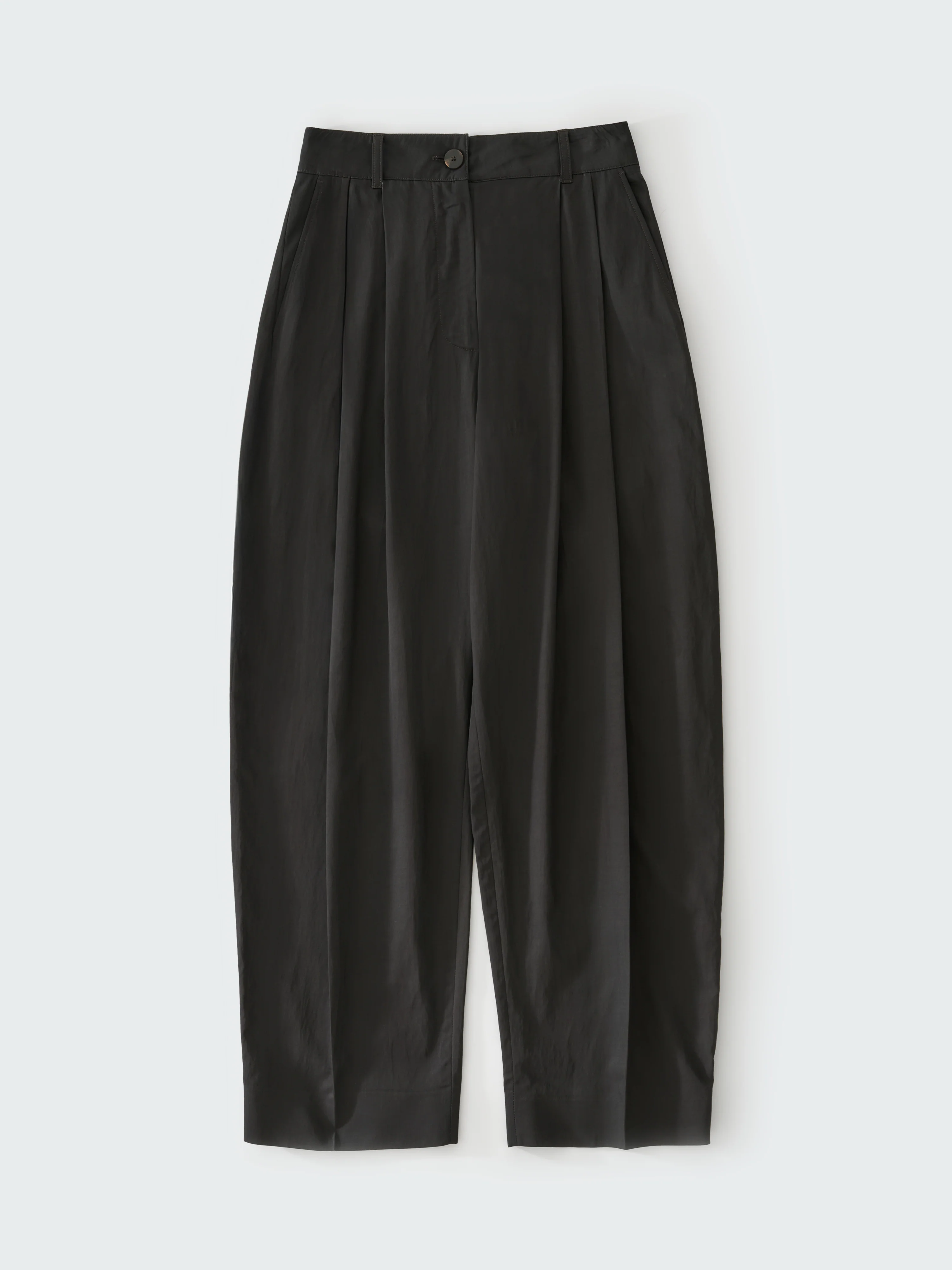 Acuna Viscose Pant in Coal - Image 9