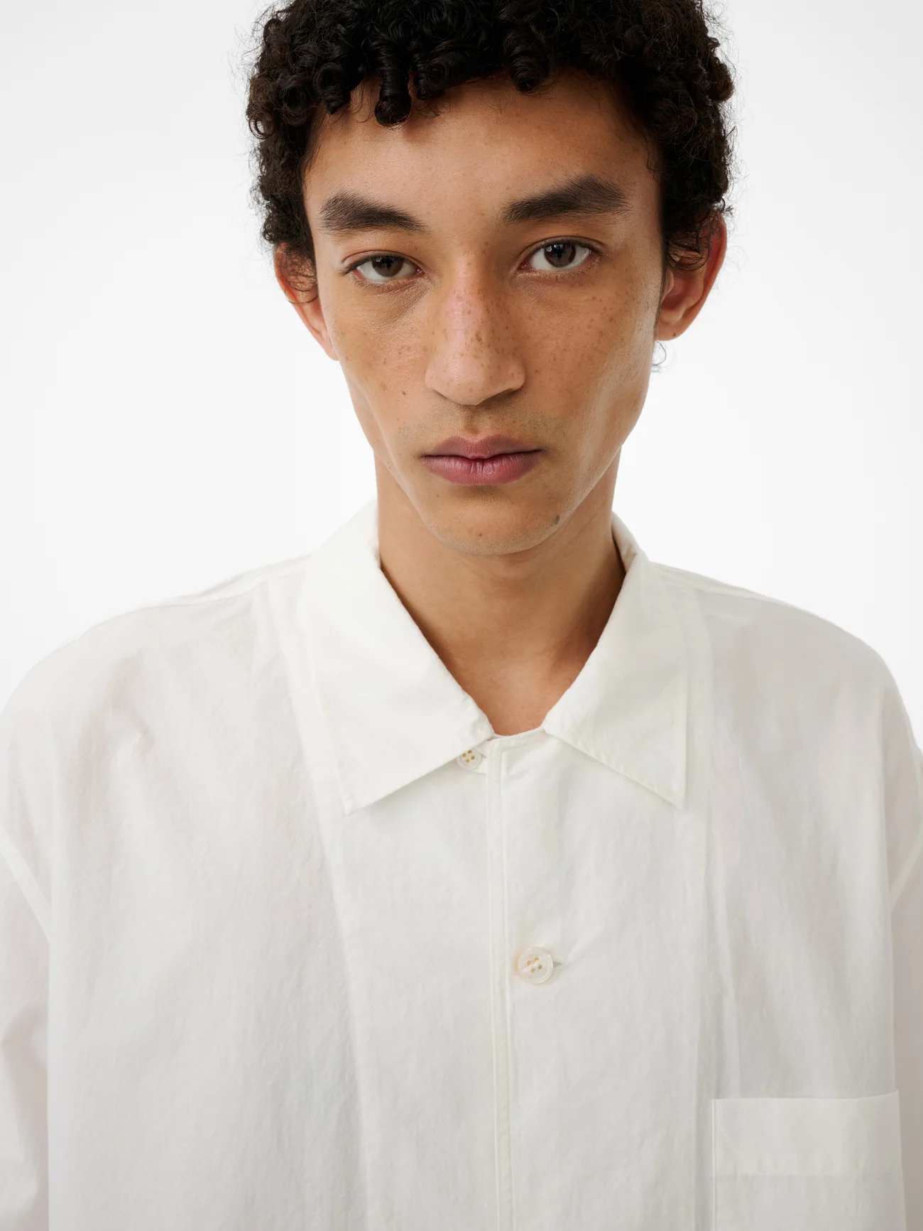 Agios Short Sleeve Shirt in Optic White - Image 4