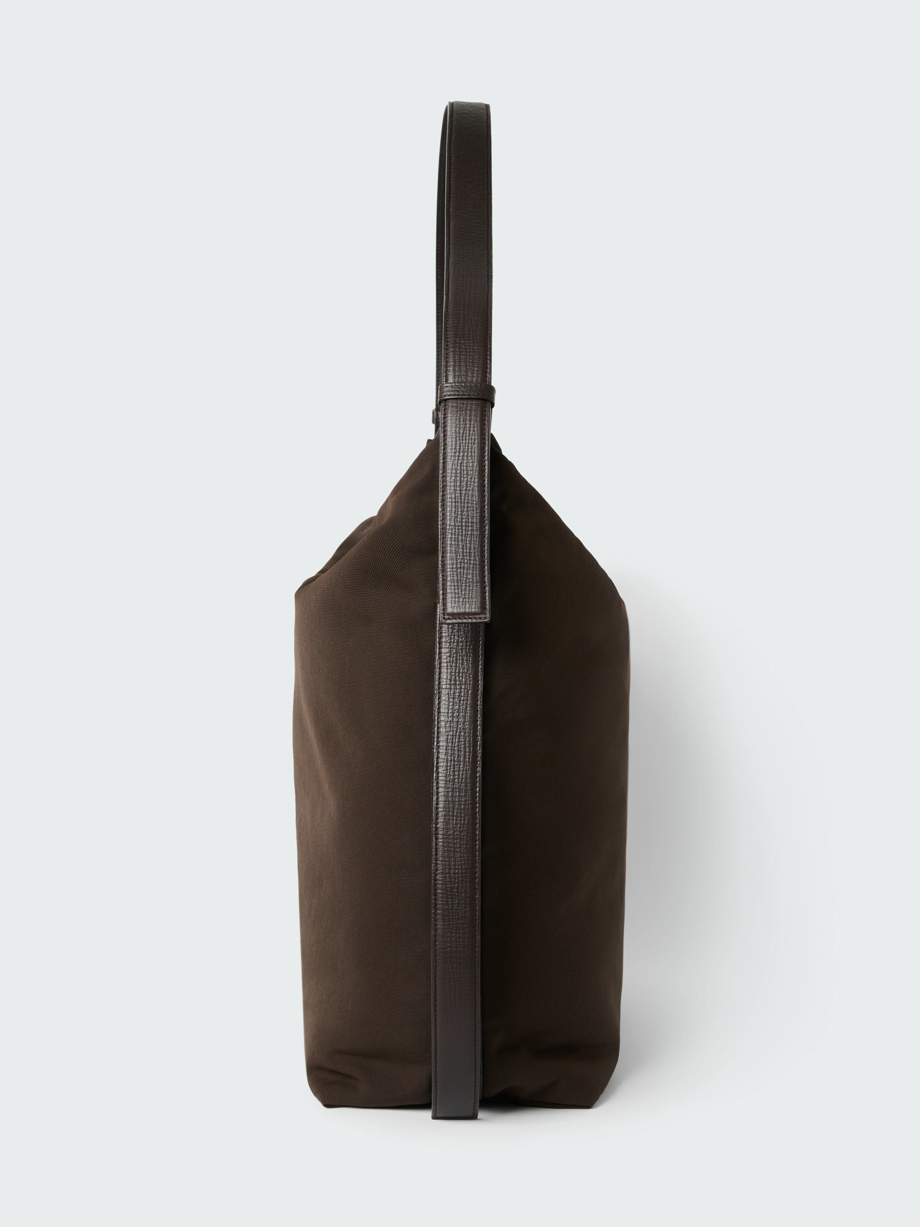 Airport Bag Large in Cocoa - Image 5