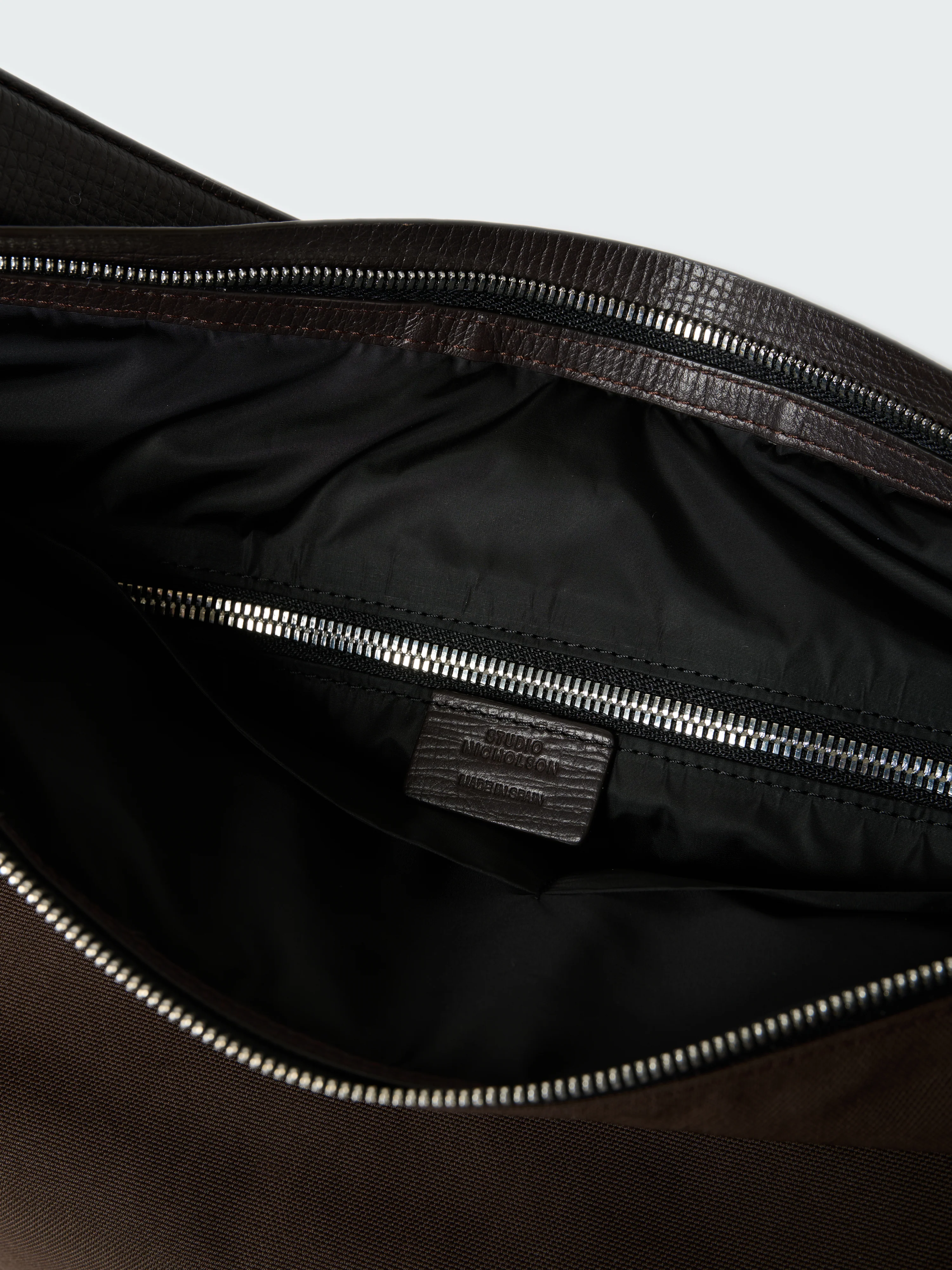 Airport Bag Large in Cocoa - Image 7