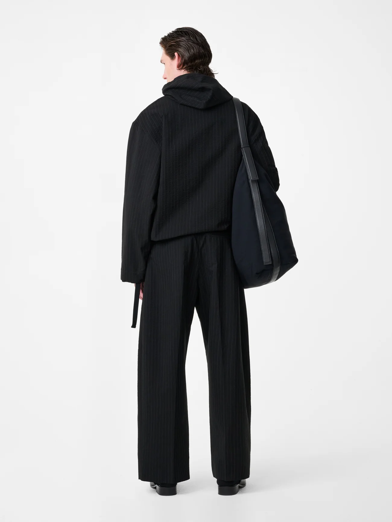 Almes Jacket in Black - Image 5