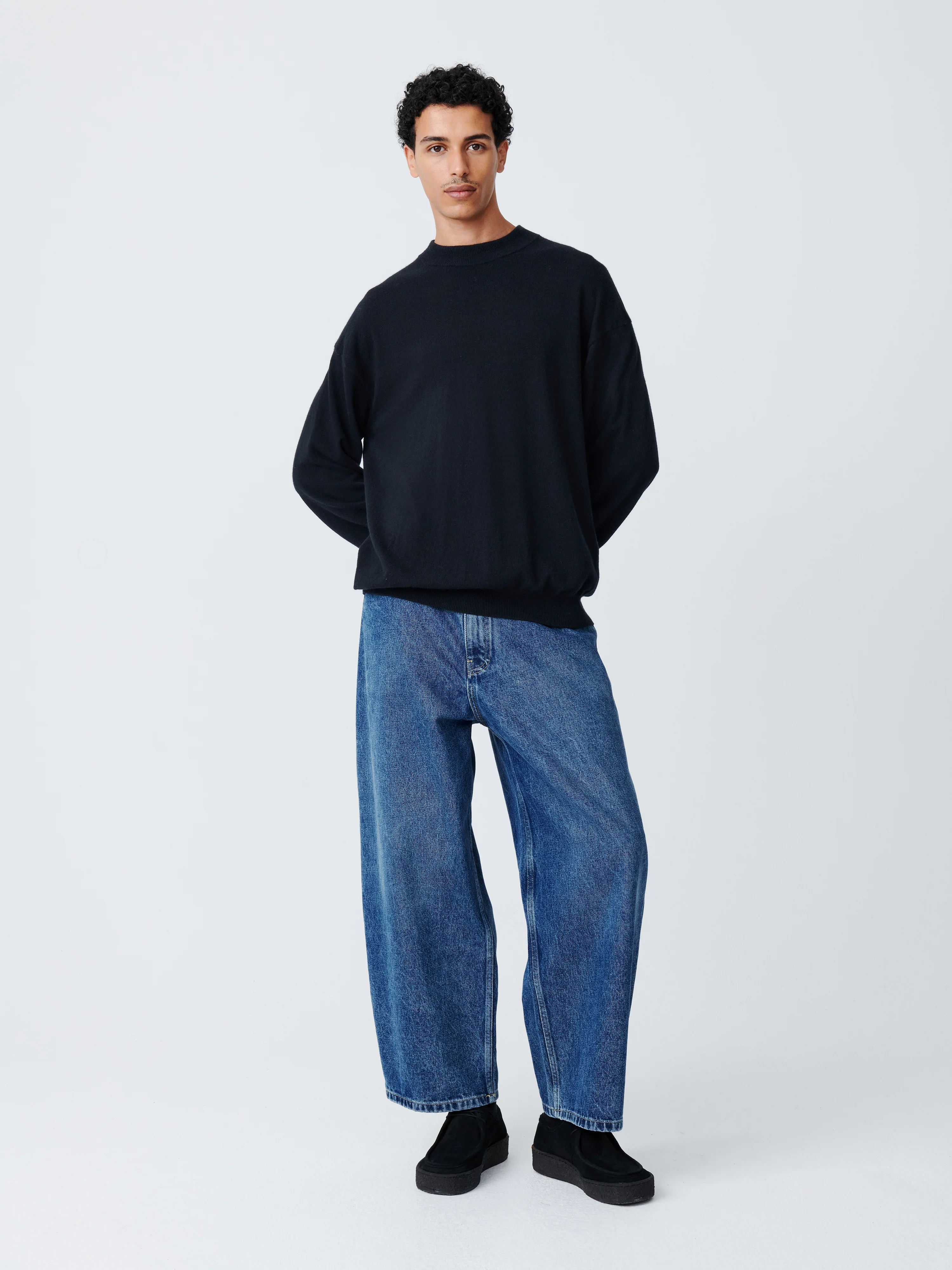 Alva Knit in Darkest Navy - Image 2