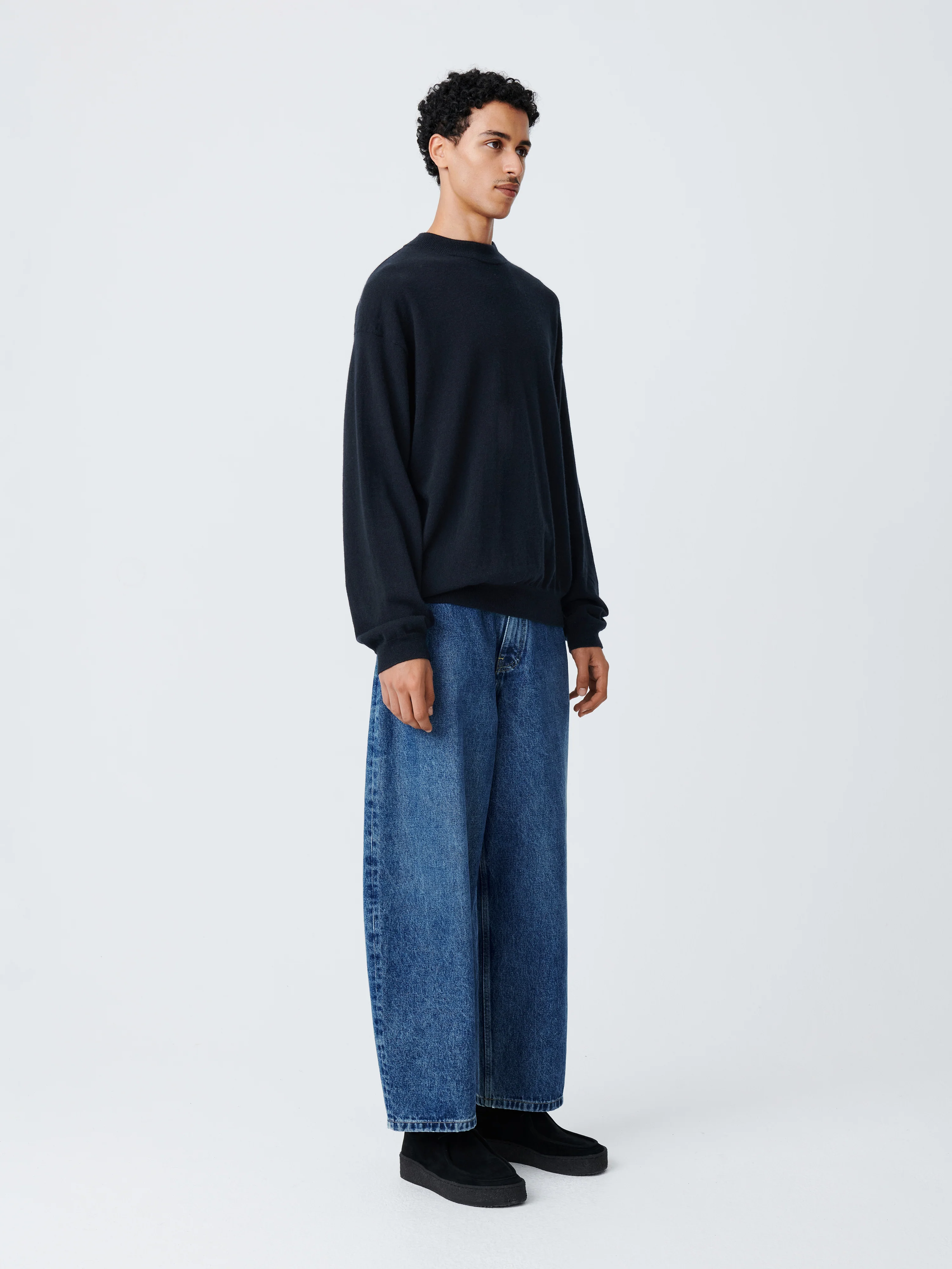 Alva Knit in Darkest Navy - Image 3