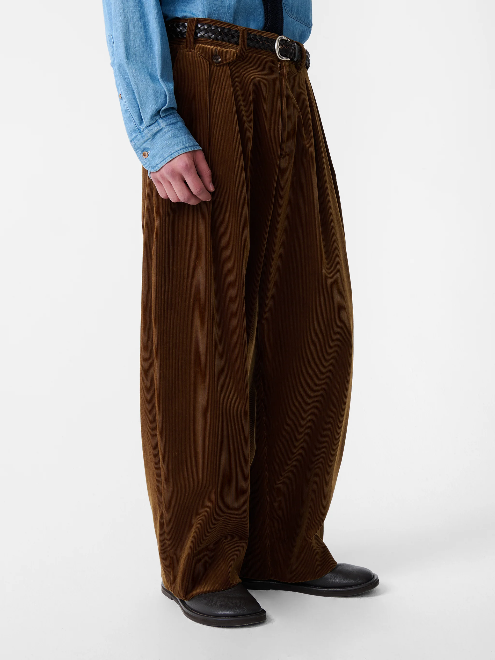 SN X BEAMS Plus Alvy Corduroy Pant in Toffee - Image 6