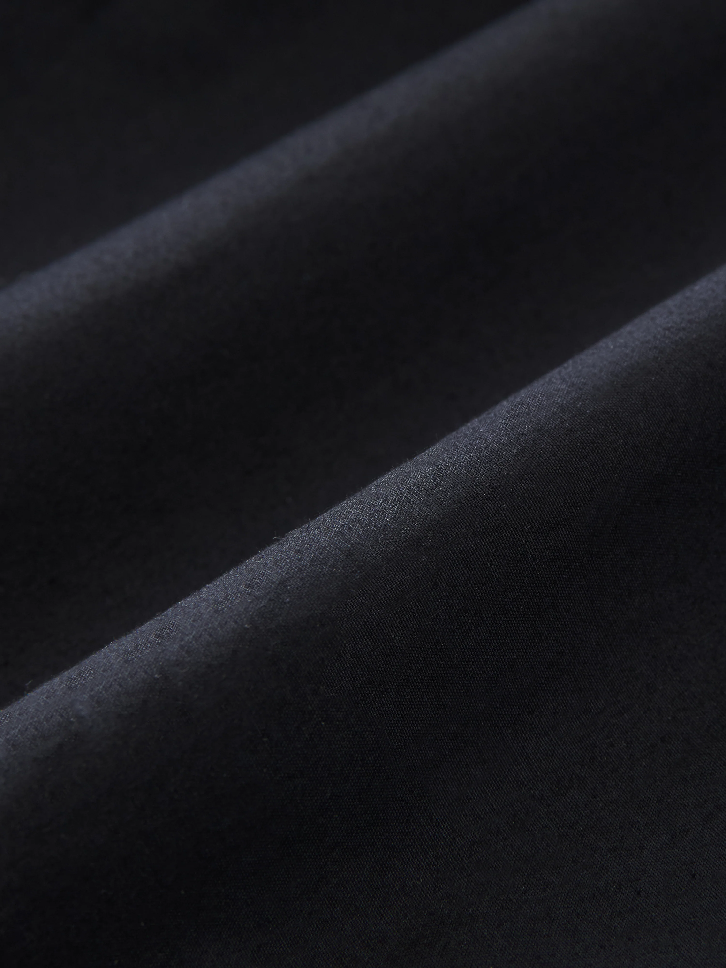 Annick Shirt in Darkest Navy - Image 8
