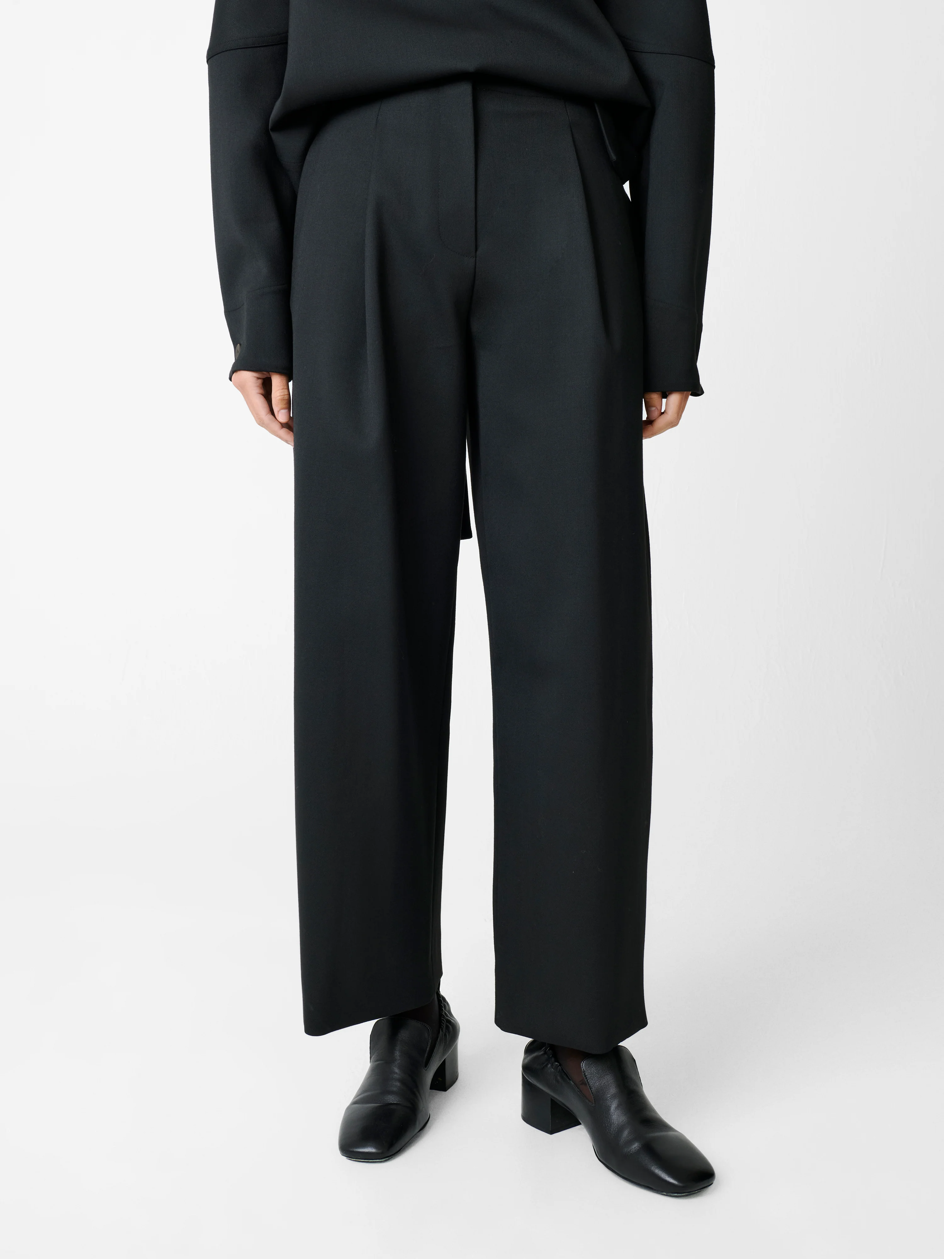 Ansell Viscose Pant in Black - Image 5