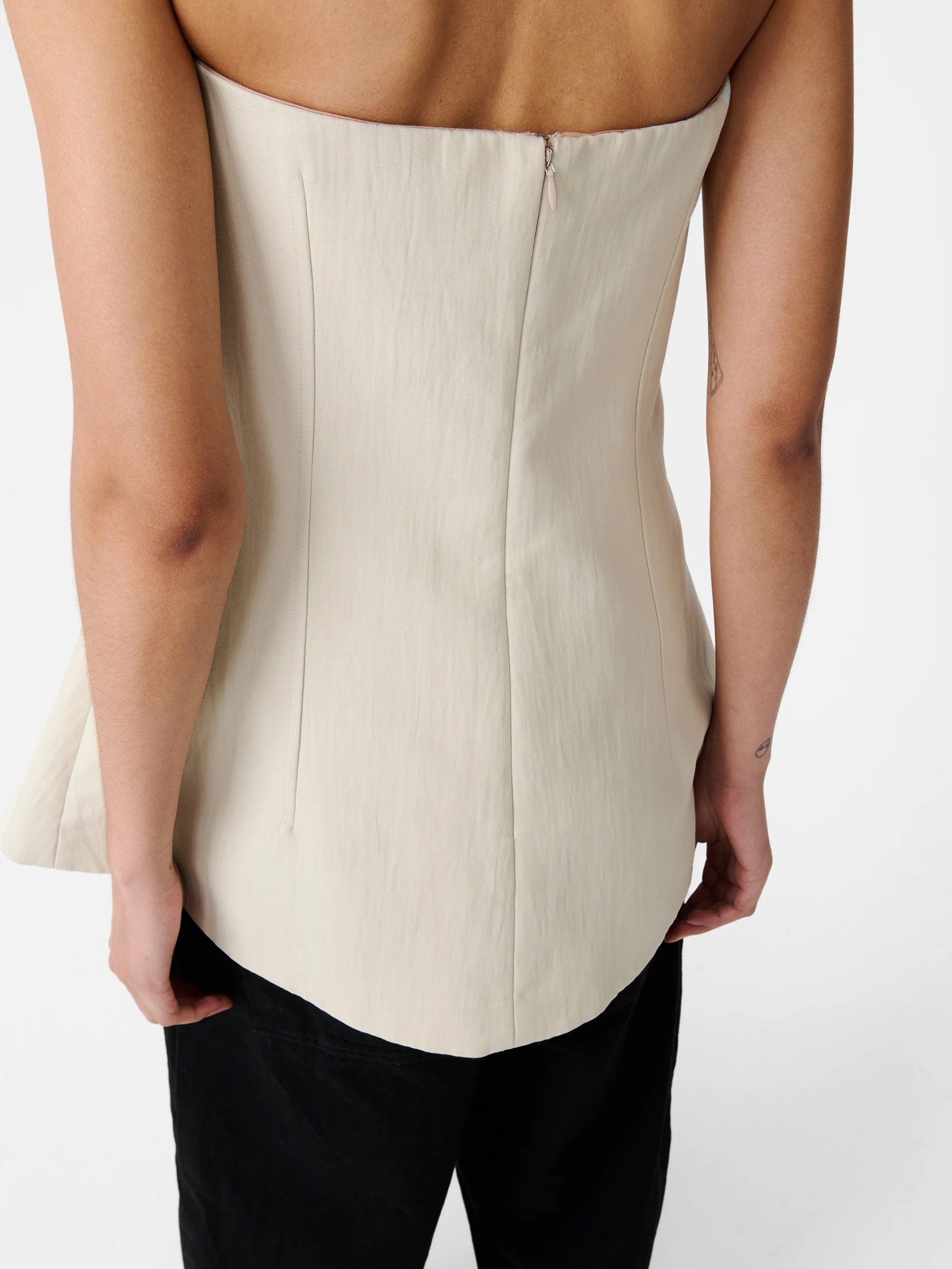Arles Top in Dove - Image 6
