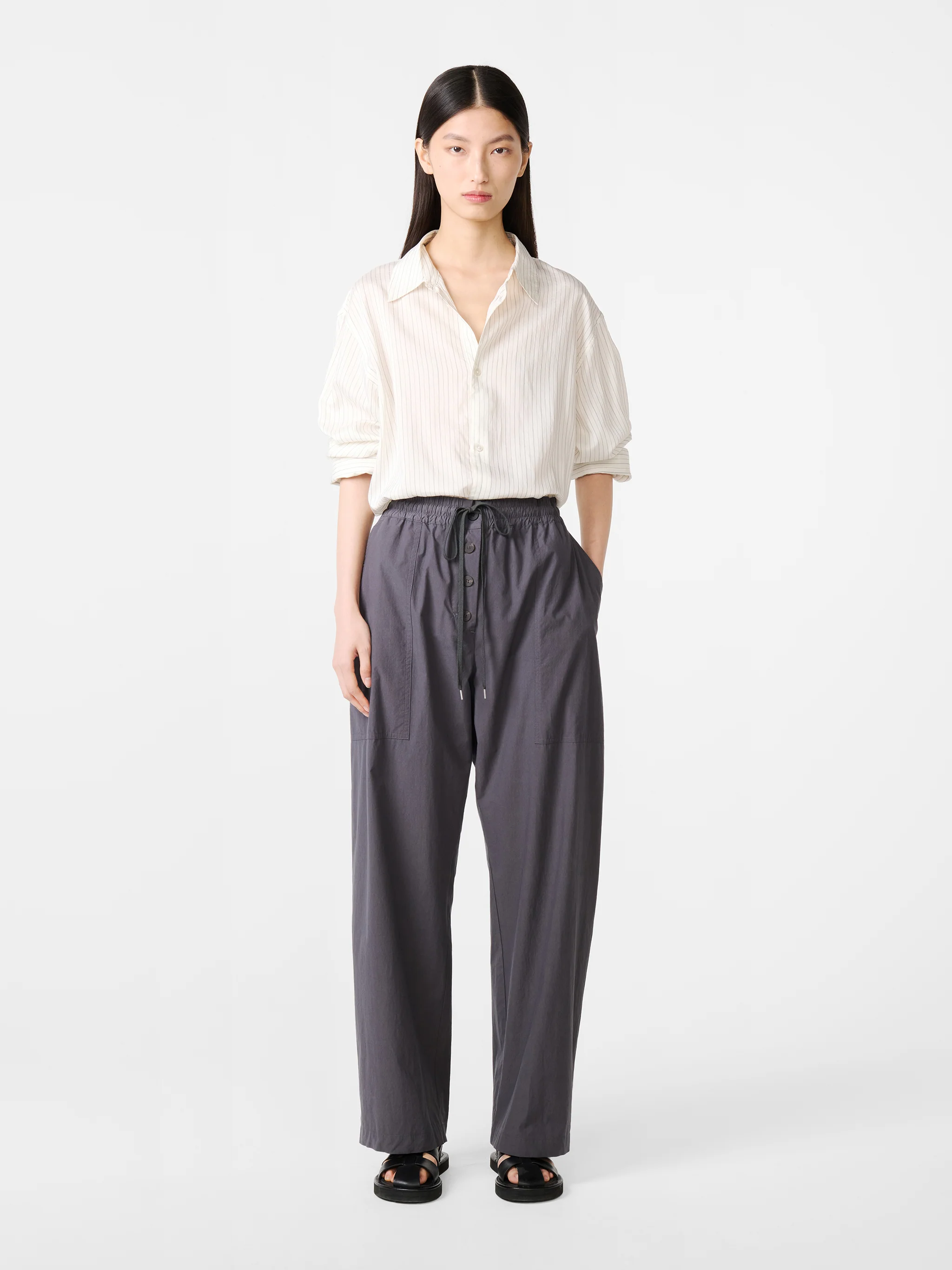 Attis Drawstring Pant in Thunder - Image 3