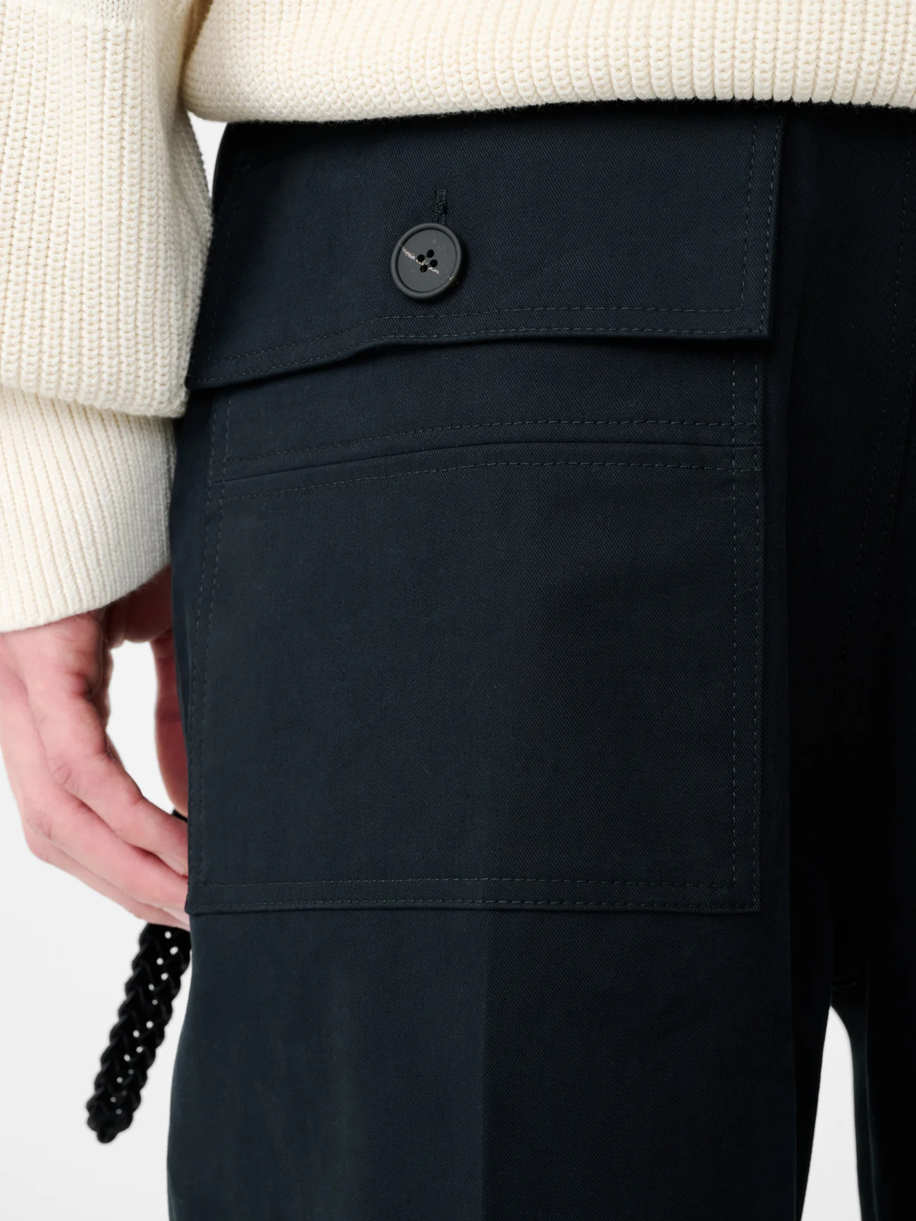 Balos Straight Leg Pant in Darkest Navy - Image 7
