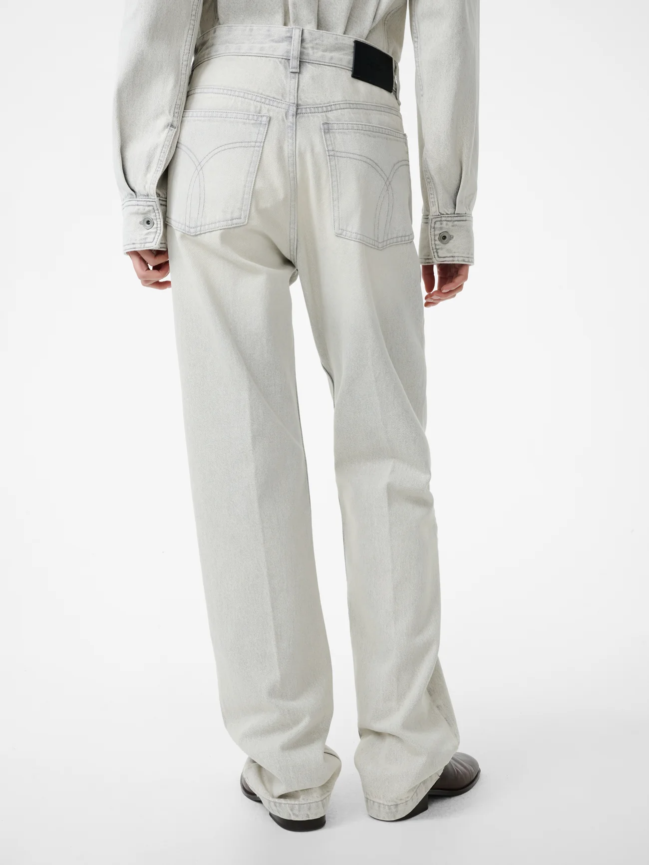 Barra Straight Leg Denim Pant in Pumice - Image 5
