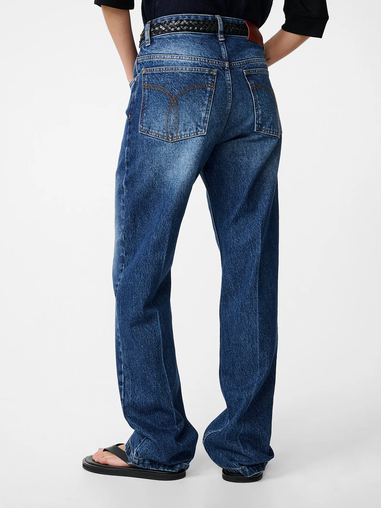 Barra Straight Leg Denim Pant in Worn Wash Indigo - Image 6