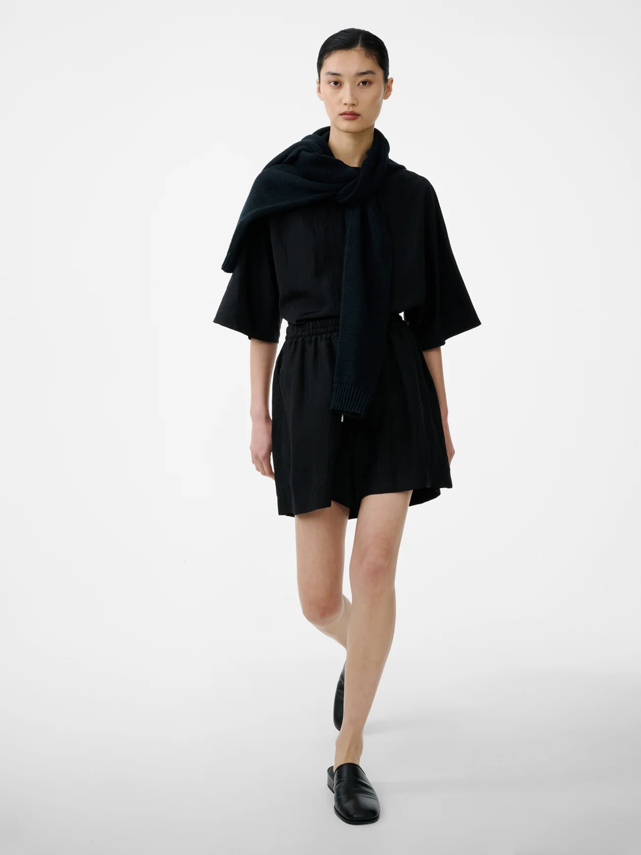 Bascom Top in Black - Image 5
