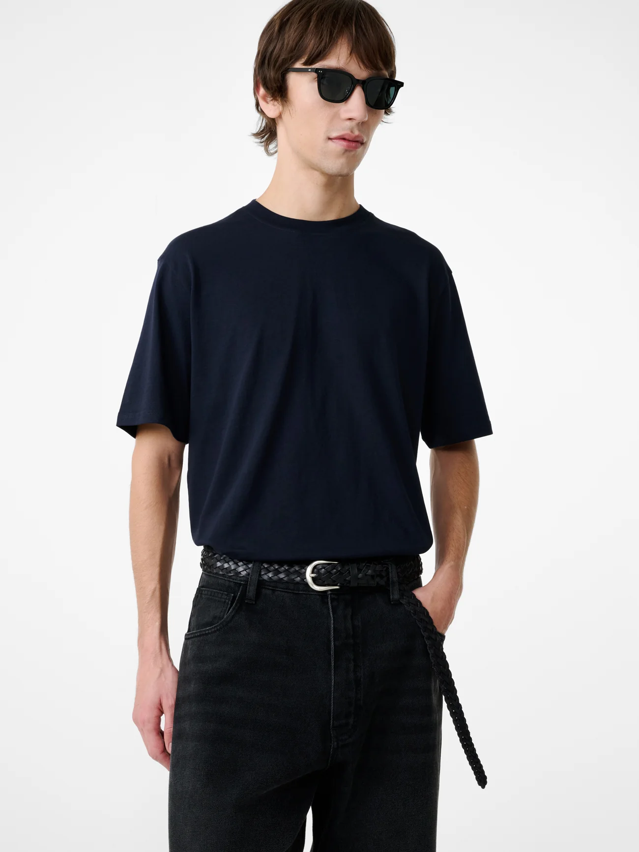 Bric T-Shirt in Darkest Navy - Image 5