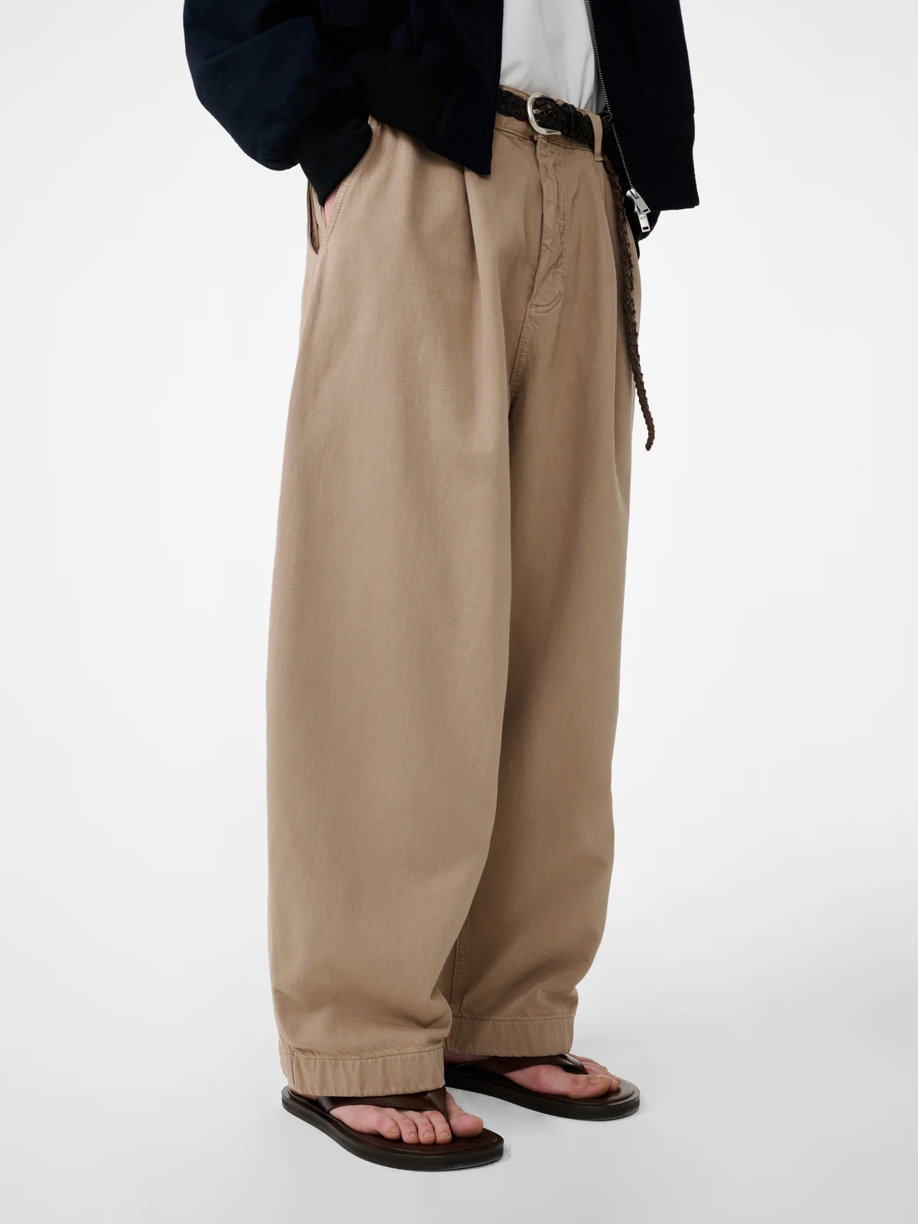Bridges Wide Leg Denim Pant in Parcel - Image 4