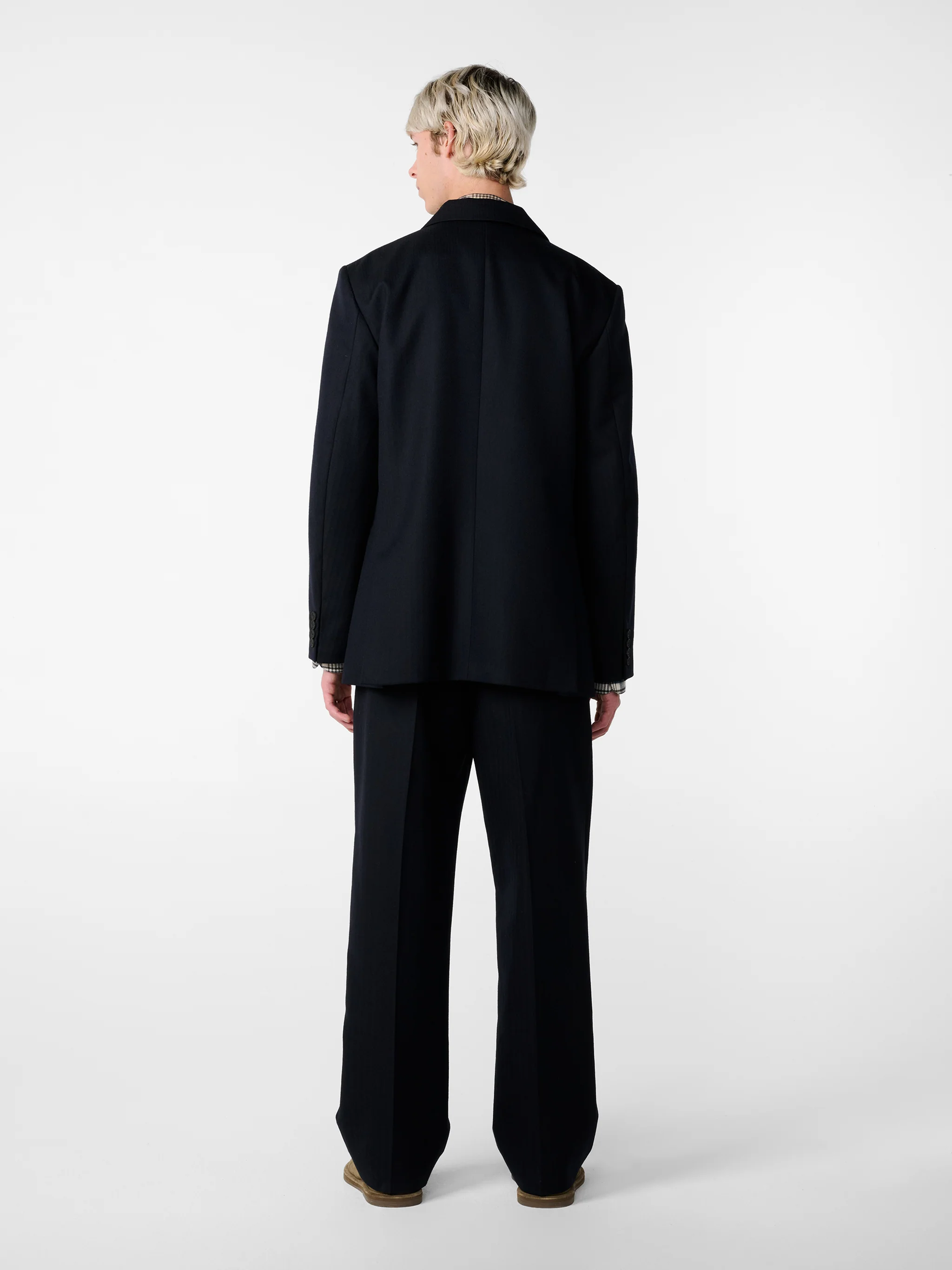 Burlington Wool Jacket in Darkest Navy - Image 4