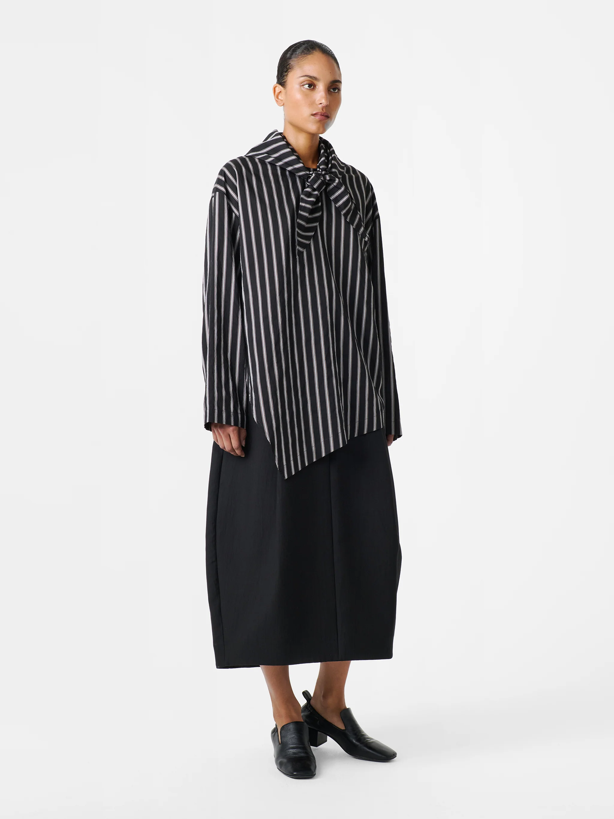 Bute Stripe Top in Darkest Navy Stripe - Image 5