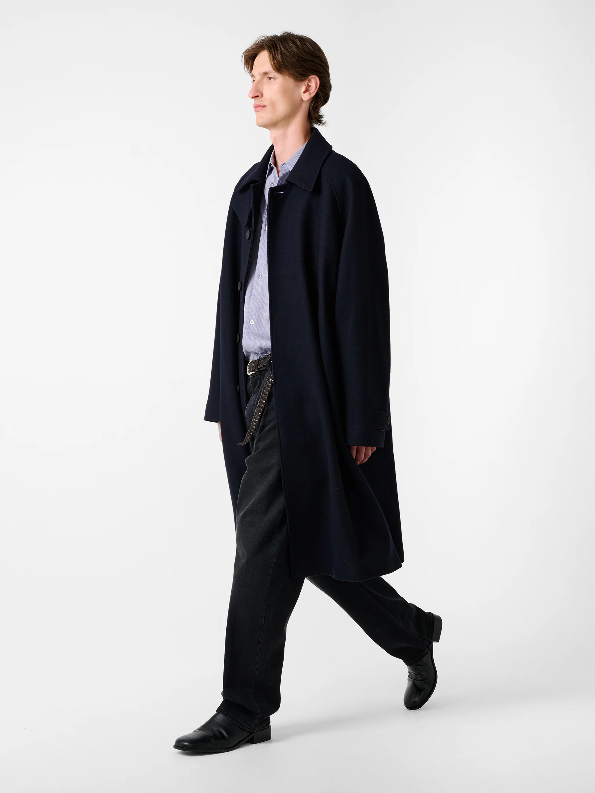 Cabo Wool Coat in Dark Navy - Image 4