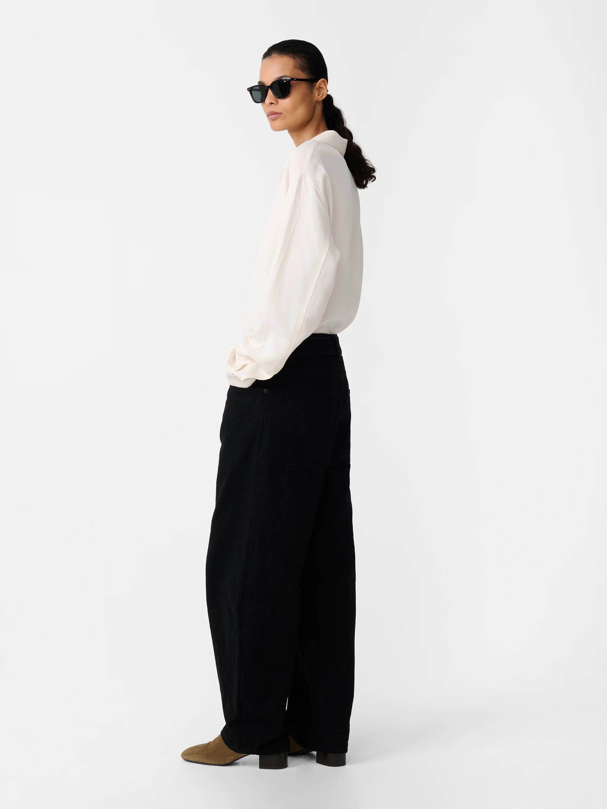 Cahun Crinkle Denim Pant in Black - Image 4