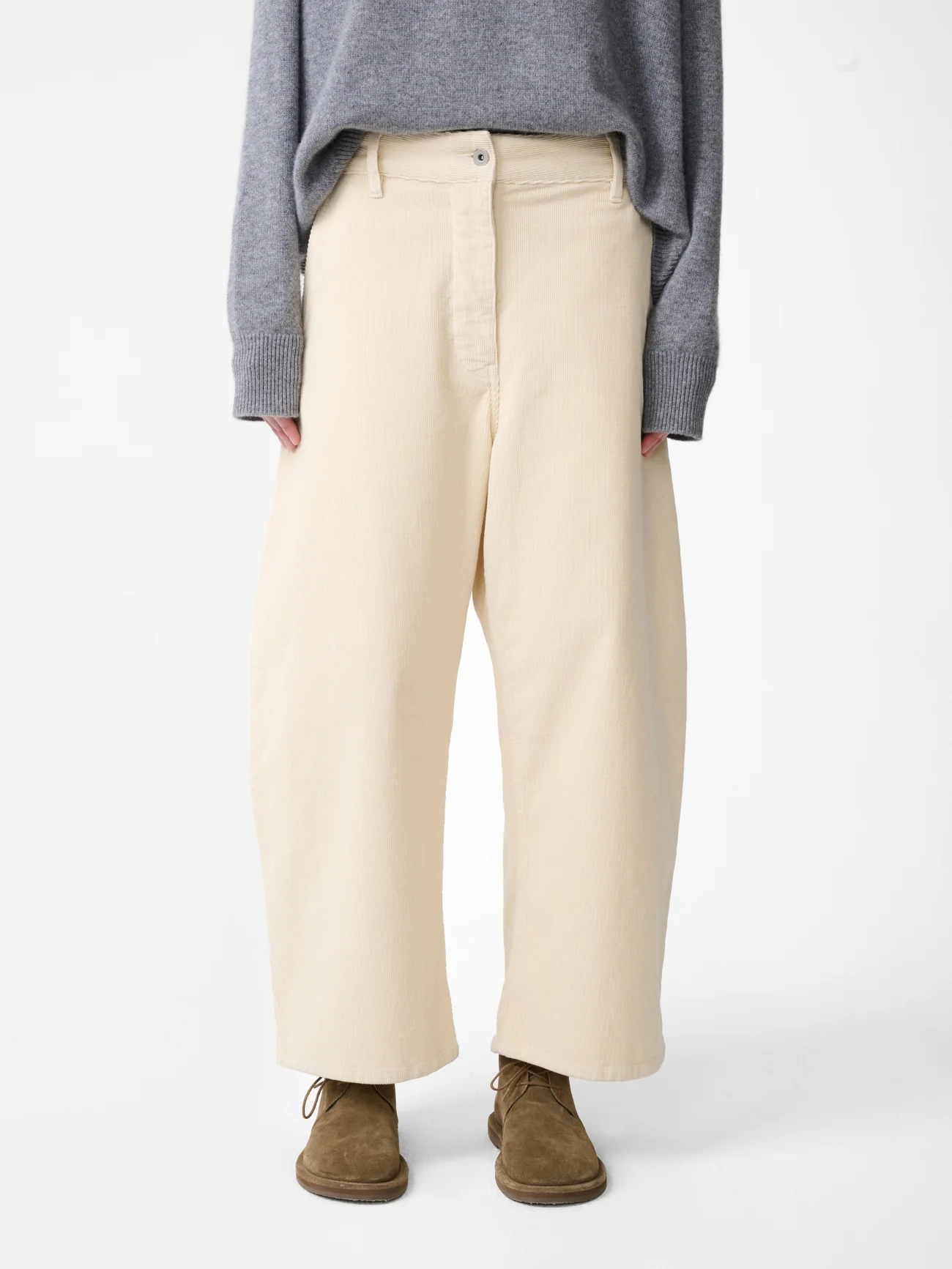 Chalco Corduroy Wide Leg Pant in Panna - Image 5