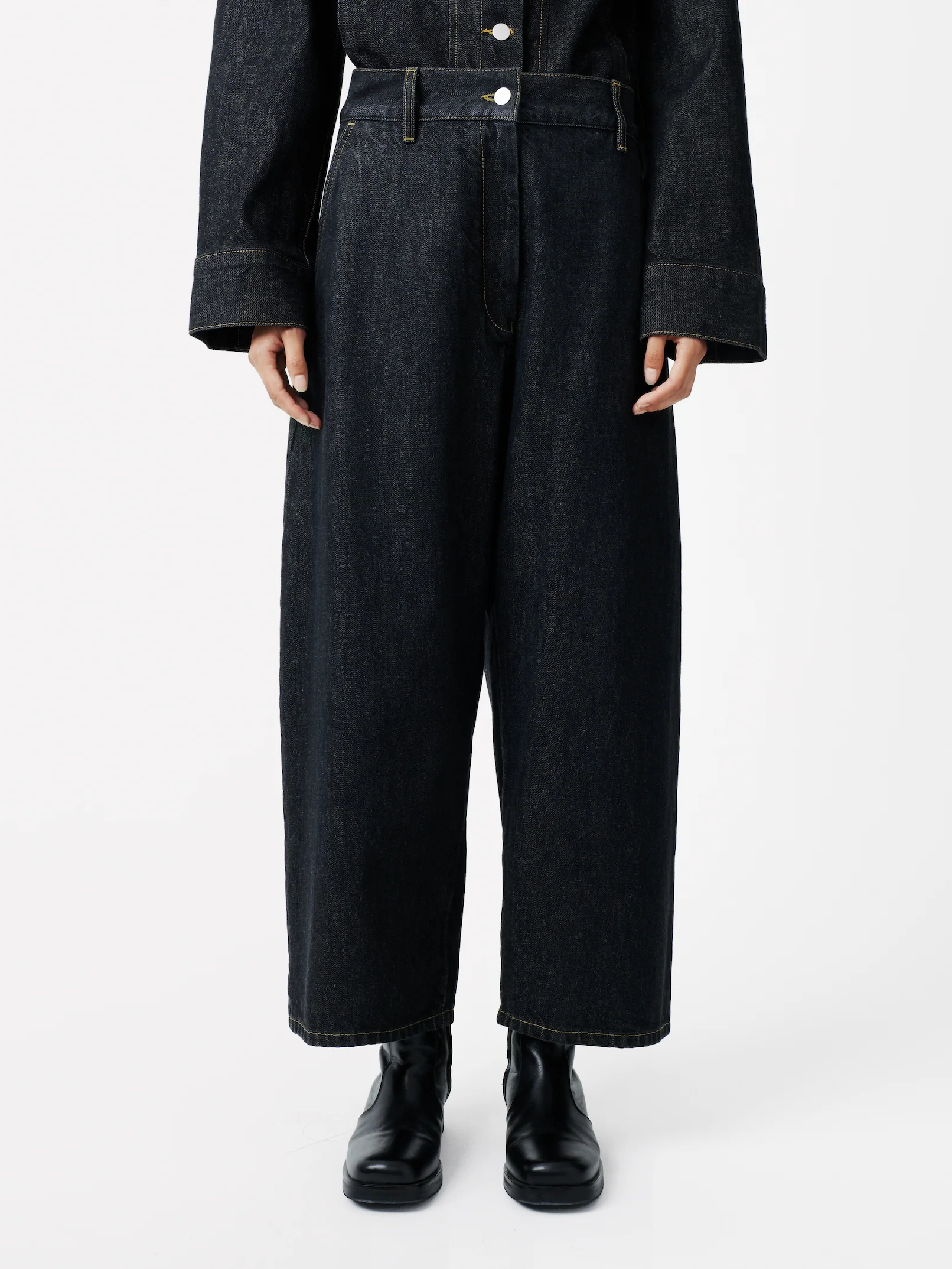 Chalco Italian Wide Leg Denim Pant in Black - Image 4
