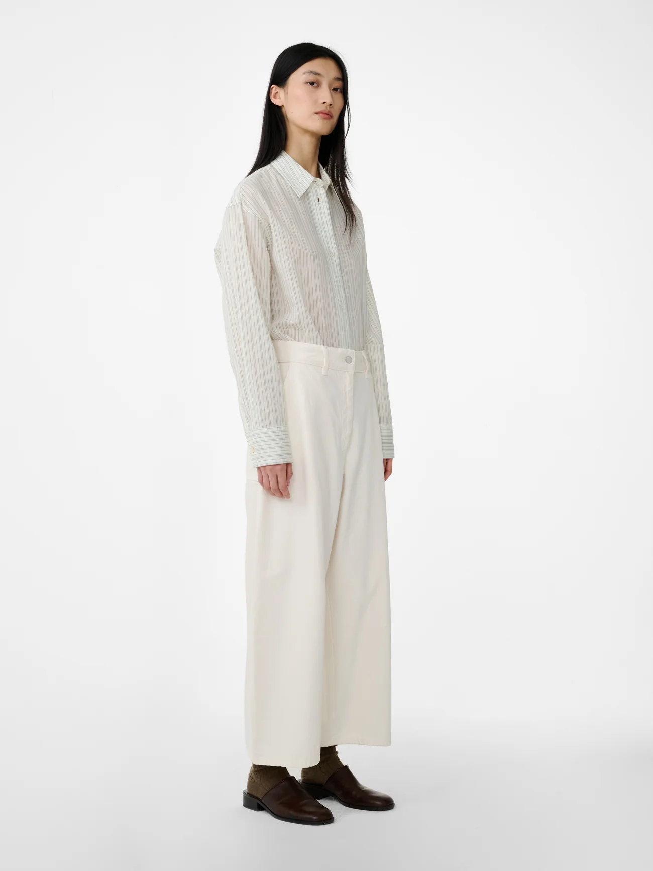 Chalco Wide Leg Denim Pant in Parchment - Image 2
