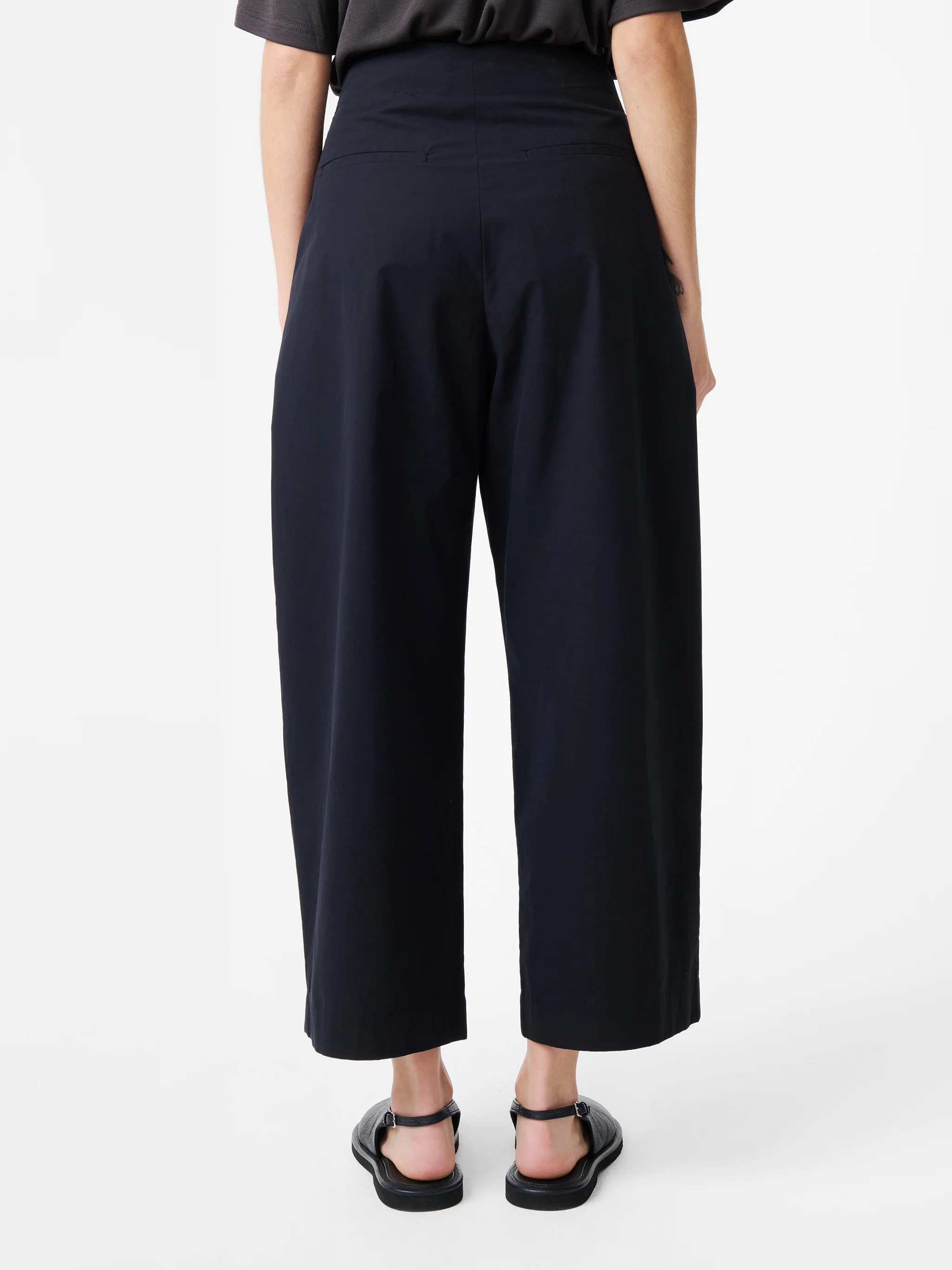 Dordoni Pant in Darkest Navy - Image 6