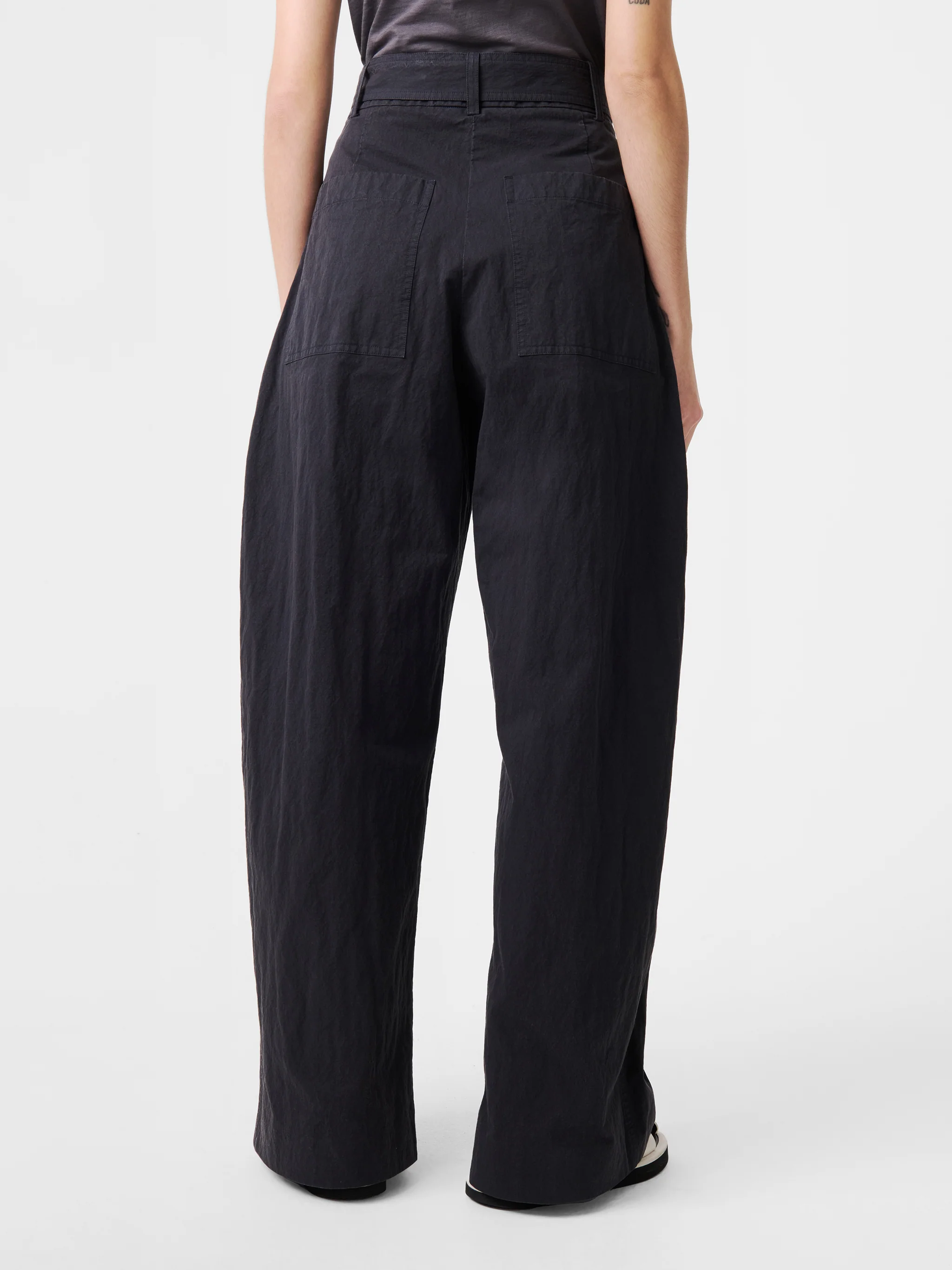 Doring Pant in Dark Navy - Image 5