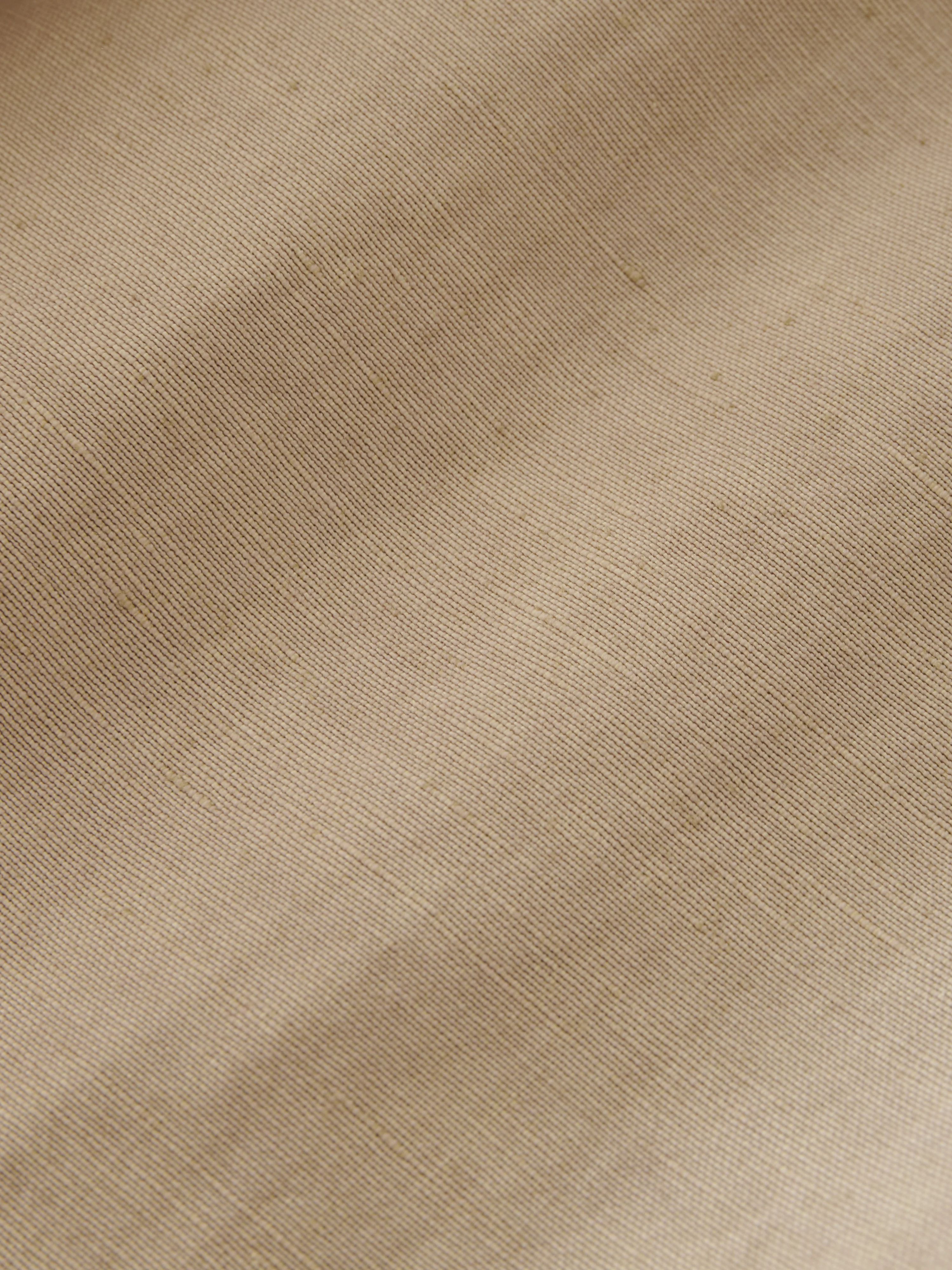 Fowld Linen Short in Sand - Image 9