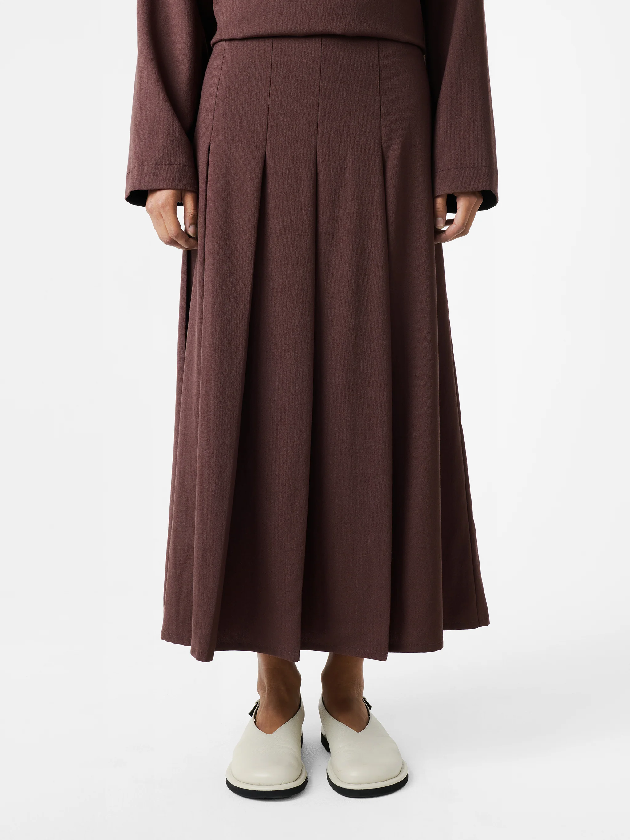 Fuse Skirt in Conker - Image 4