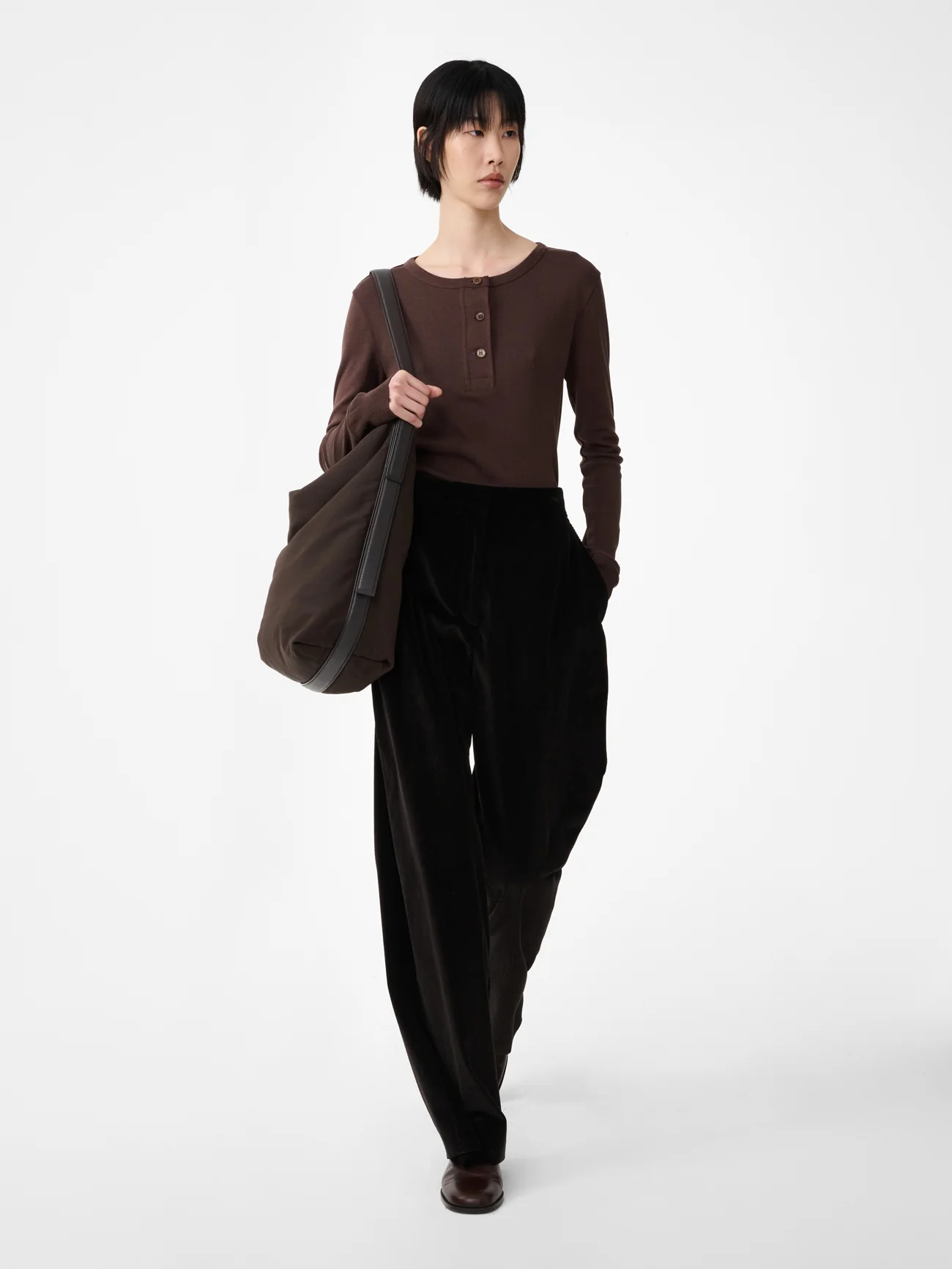Grange Corduroy Wide Leg Pant in Espresso - Image 3