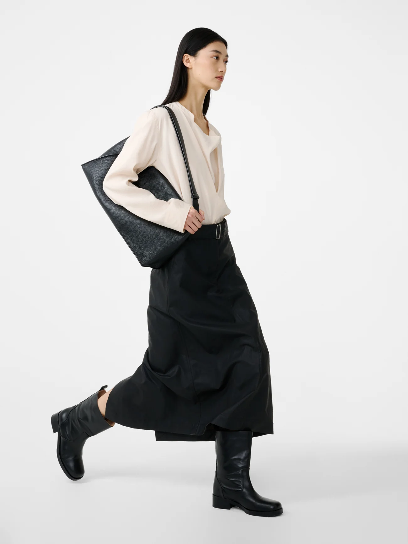 Grasse Skirt in Coal - Image 2