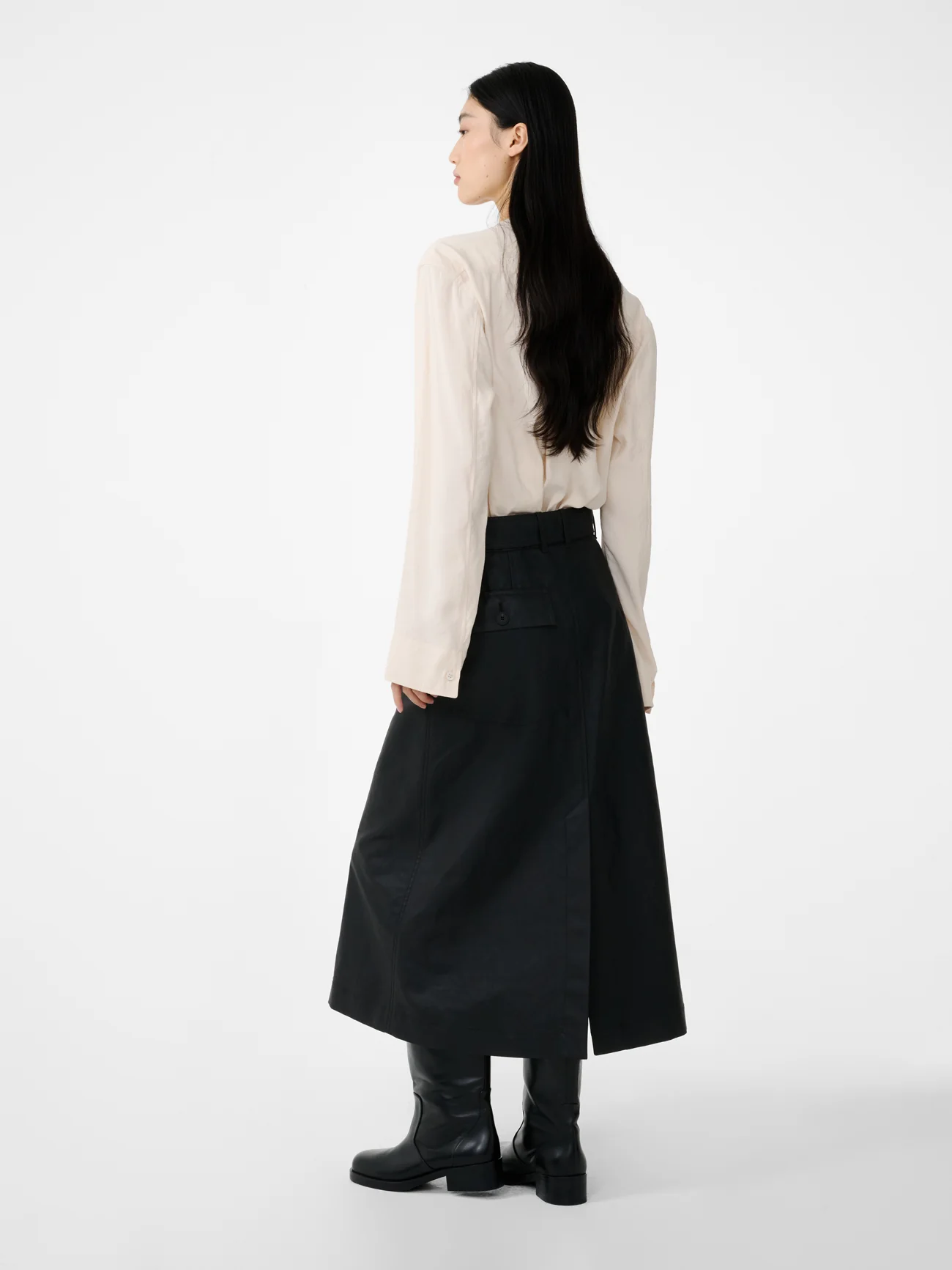 Grasse Skirt in Coal - Image 4