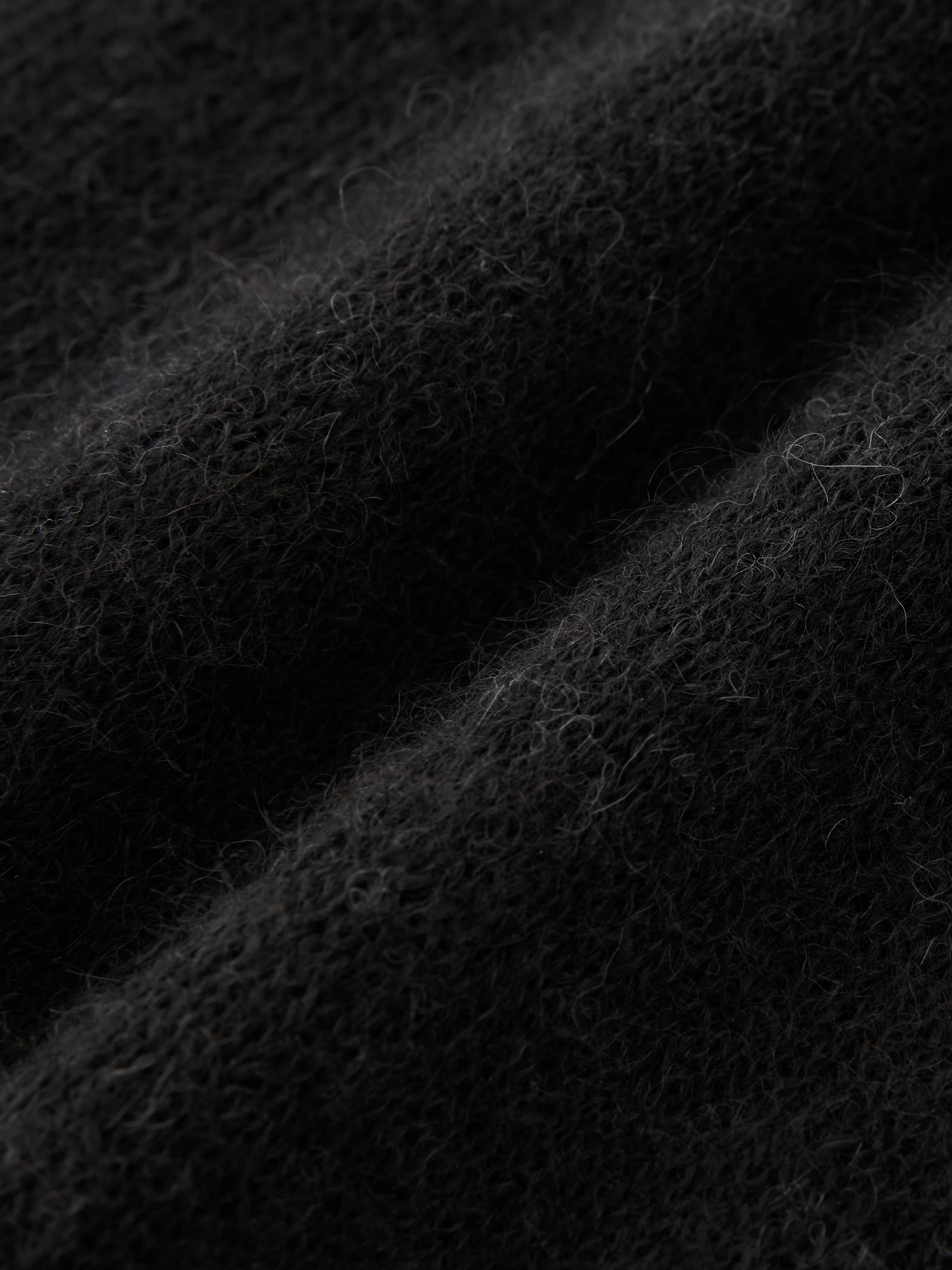 Gulf Knit in Black - Image 7