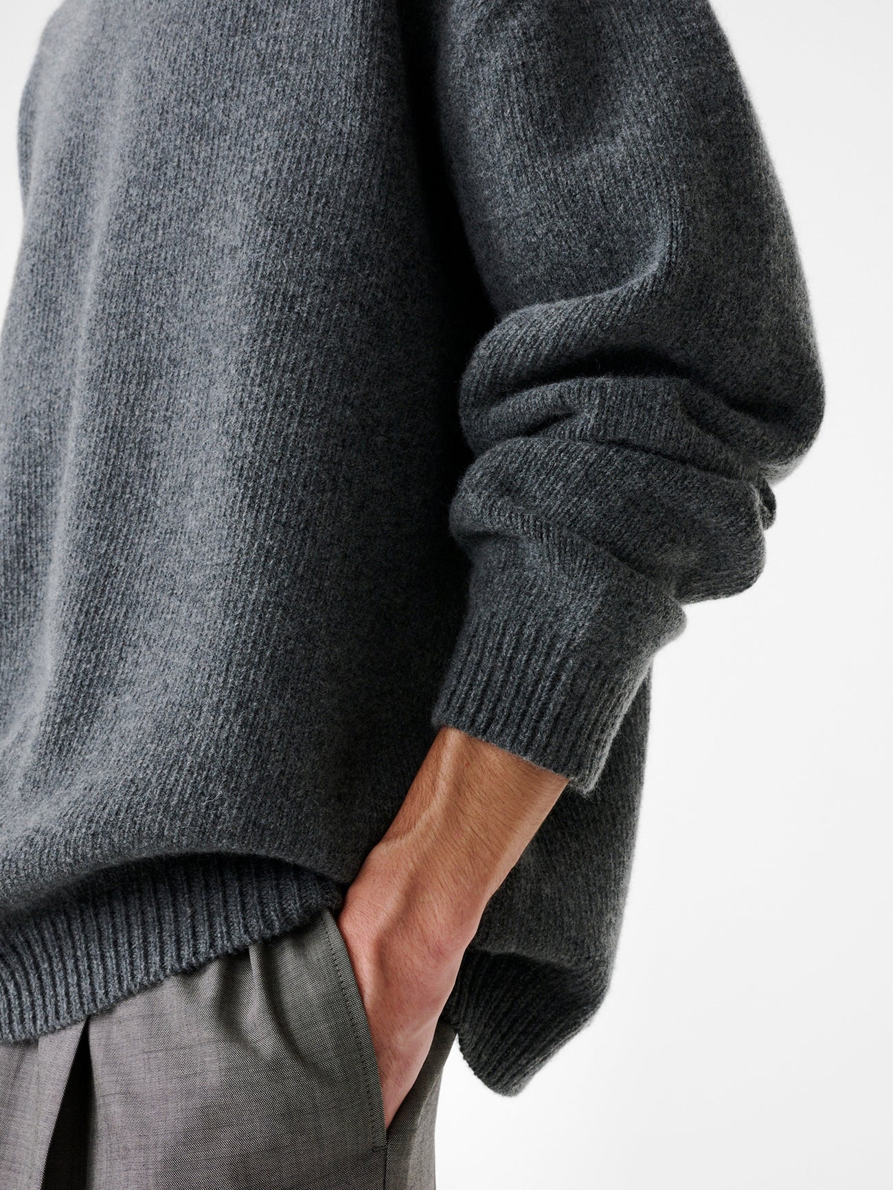 Hemyl Knit in Granite - Image 11