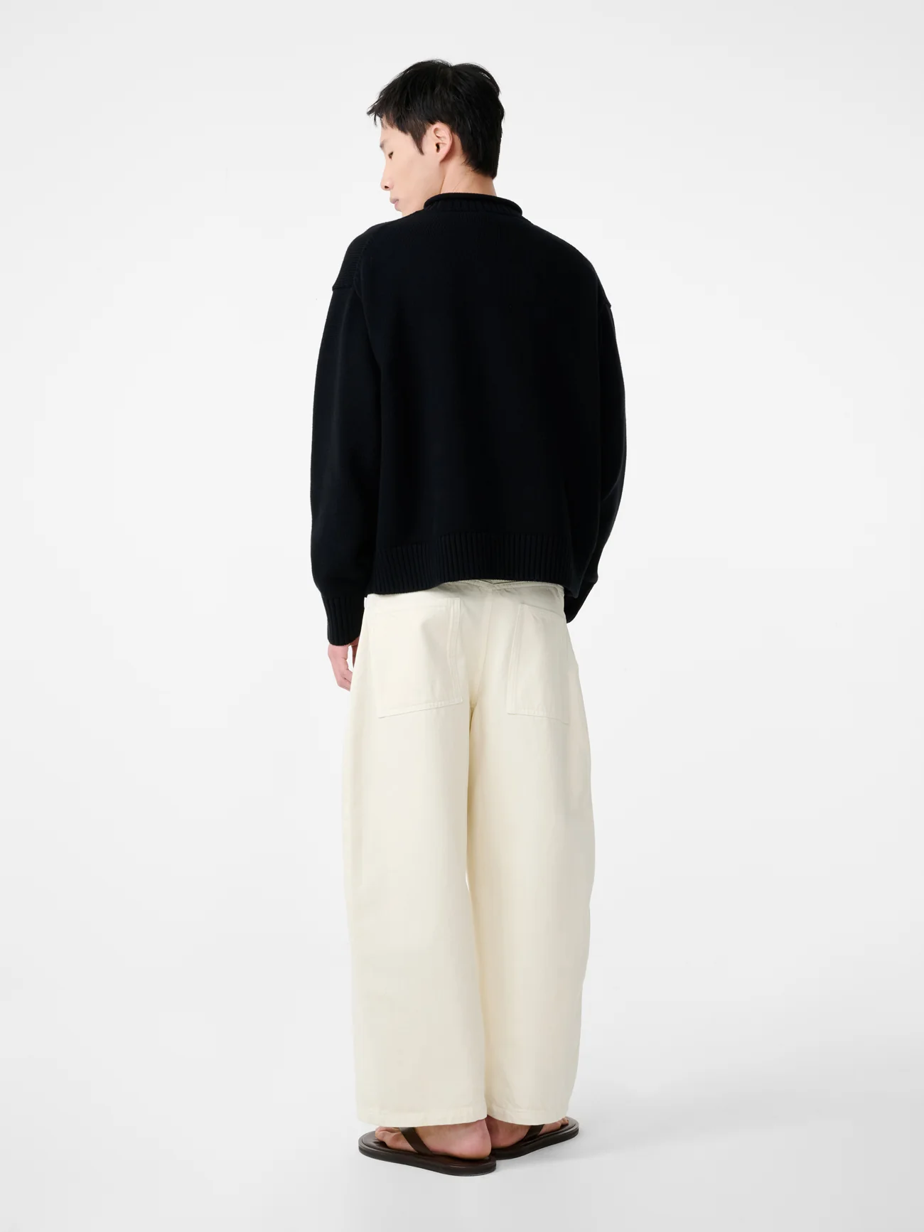 Hirst Knit in Black - Image 5