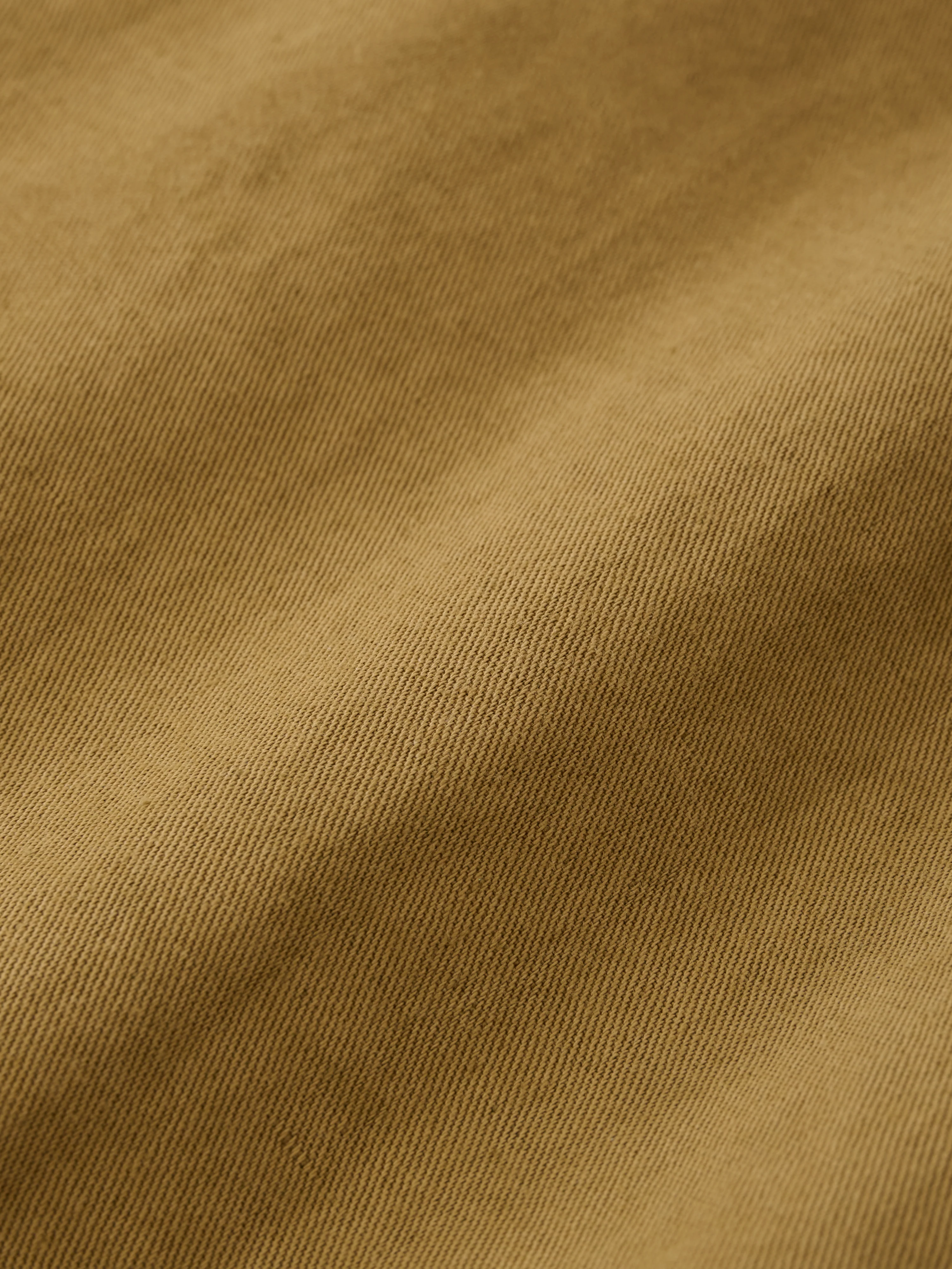 Hithe Linen Shirt in Chino - Image 7