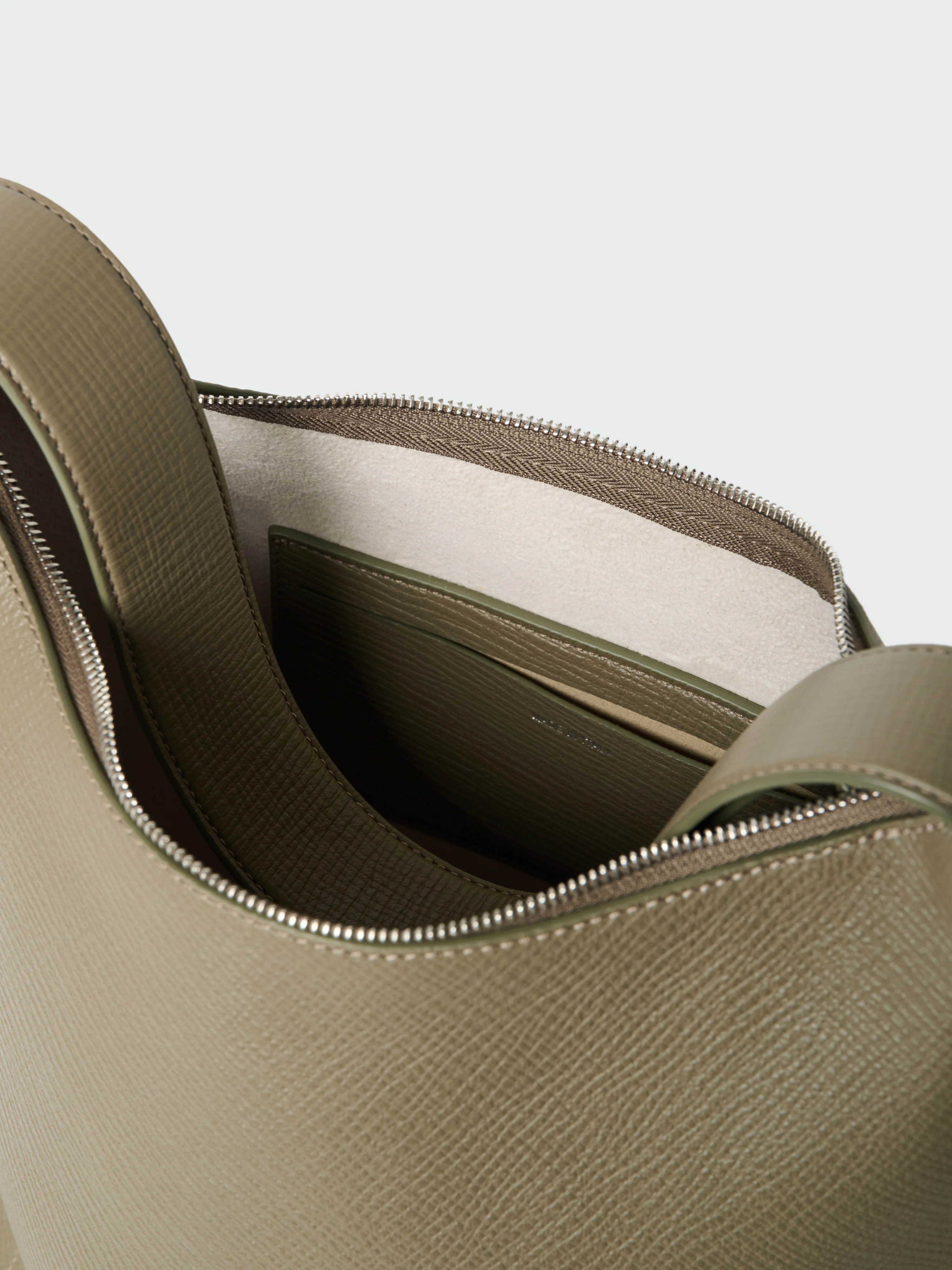 Hobo Type 1 Leather Bag in Elephant - Image 6