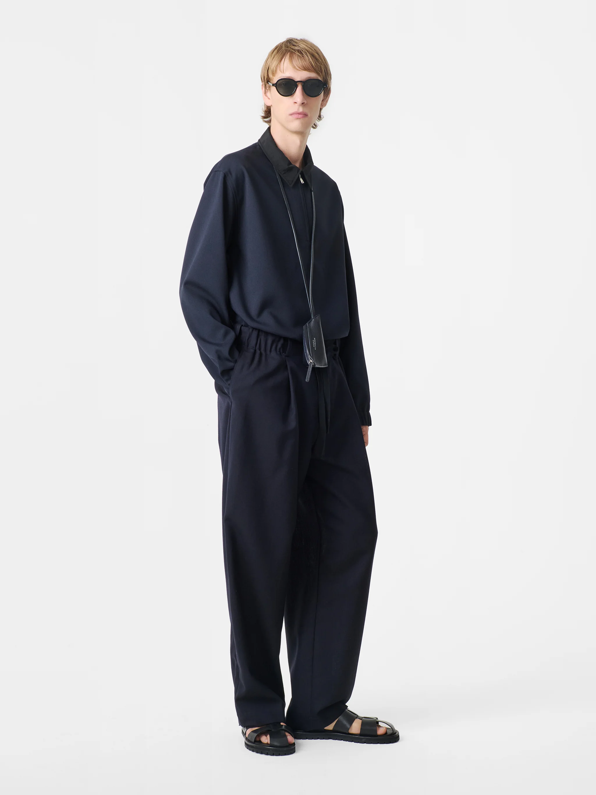 Joss Shirt in Darkest Navy - Image 4