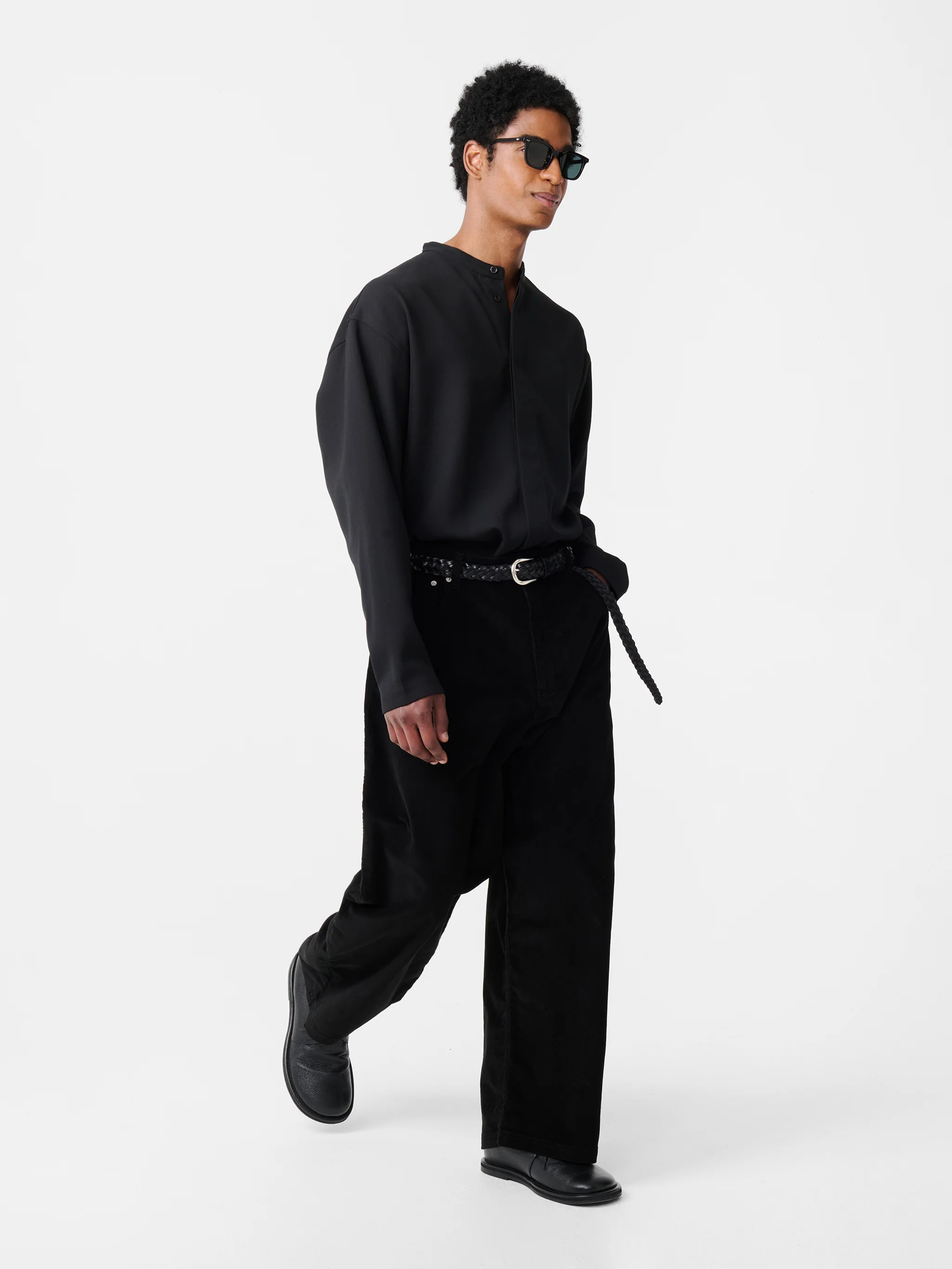 Karst Shirt in Black - Image 4
