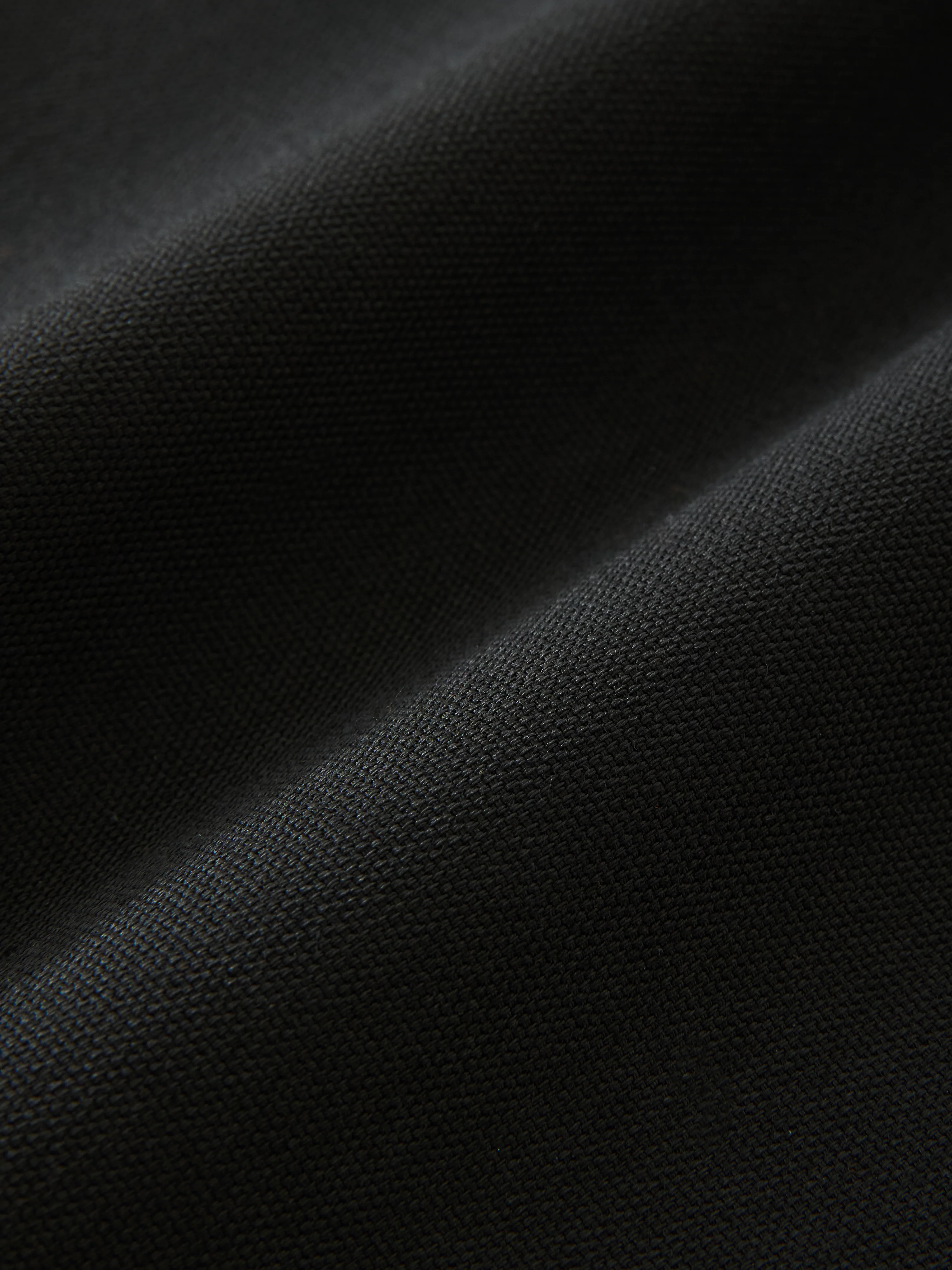 Karst Shirt in Black - Image 6