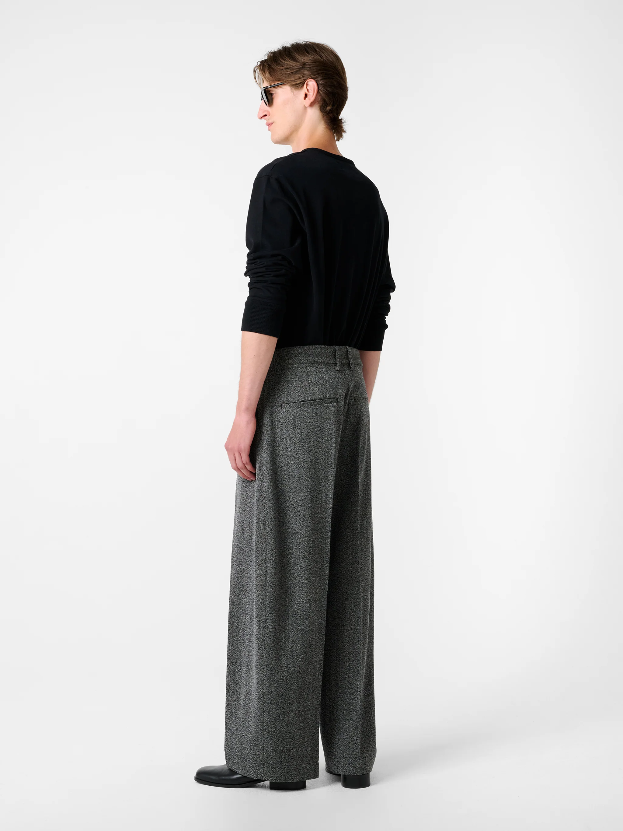 Kuyto Long Sleeve Jersey in Black - Image 3
