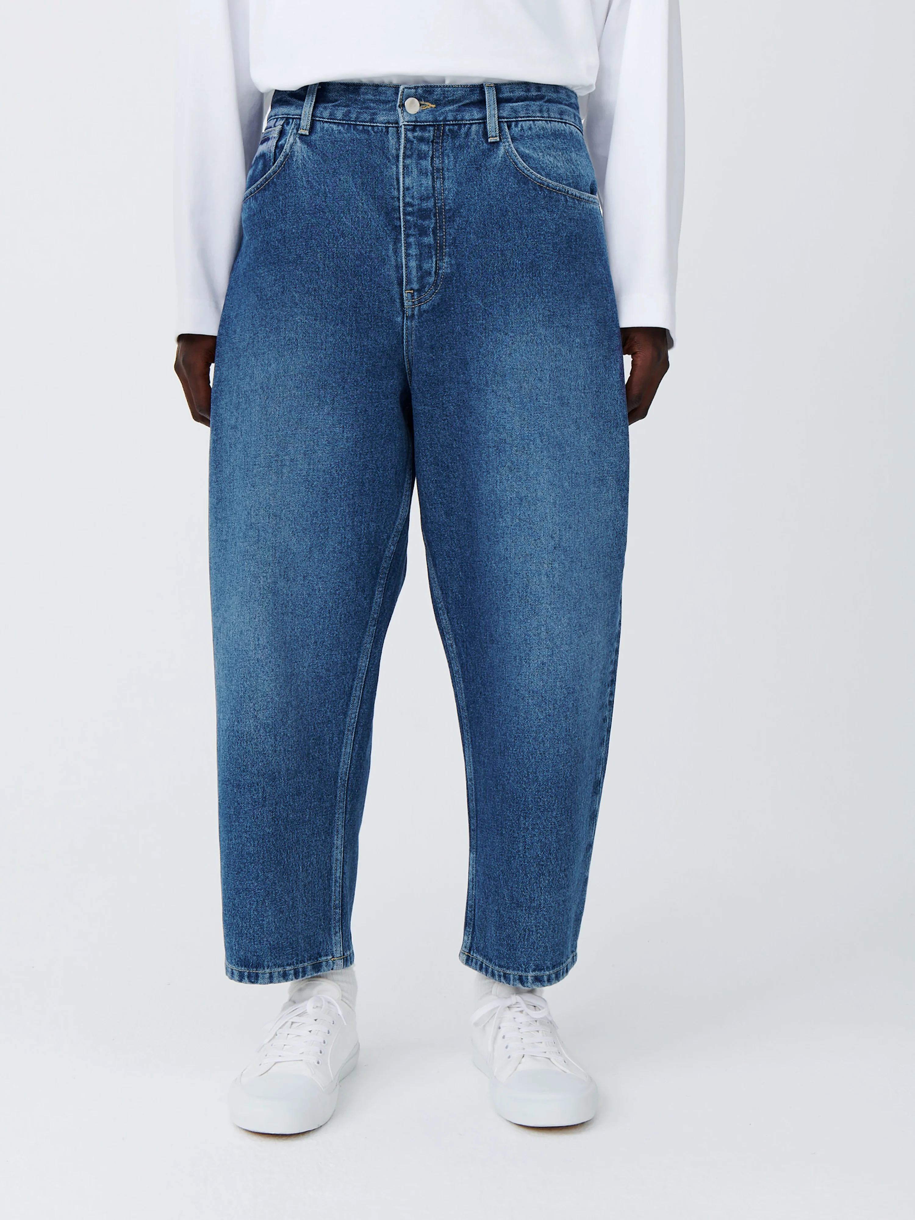 Land Denim Pant in Beach Fade - Image 4