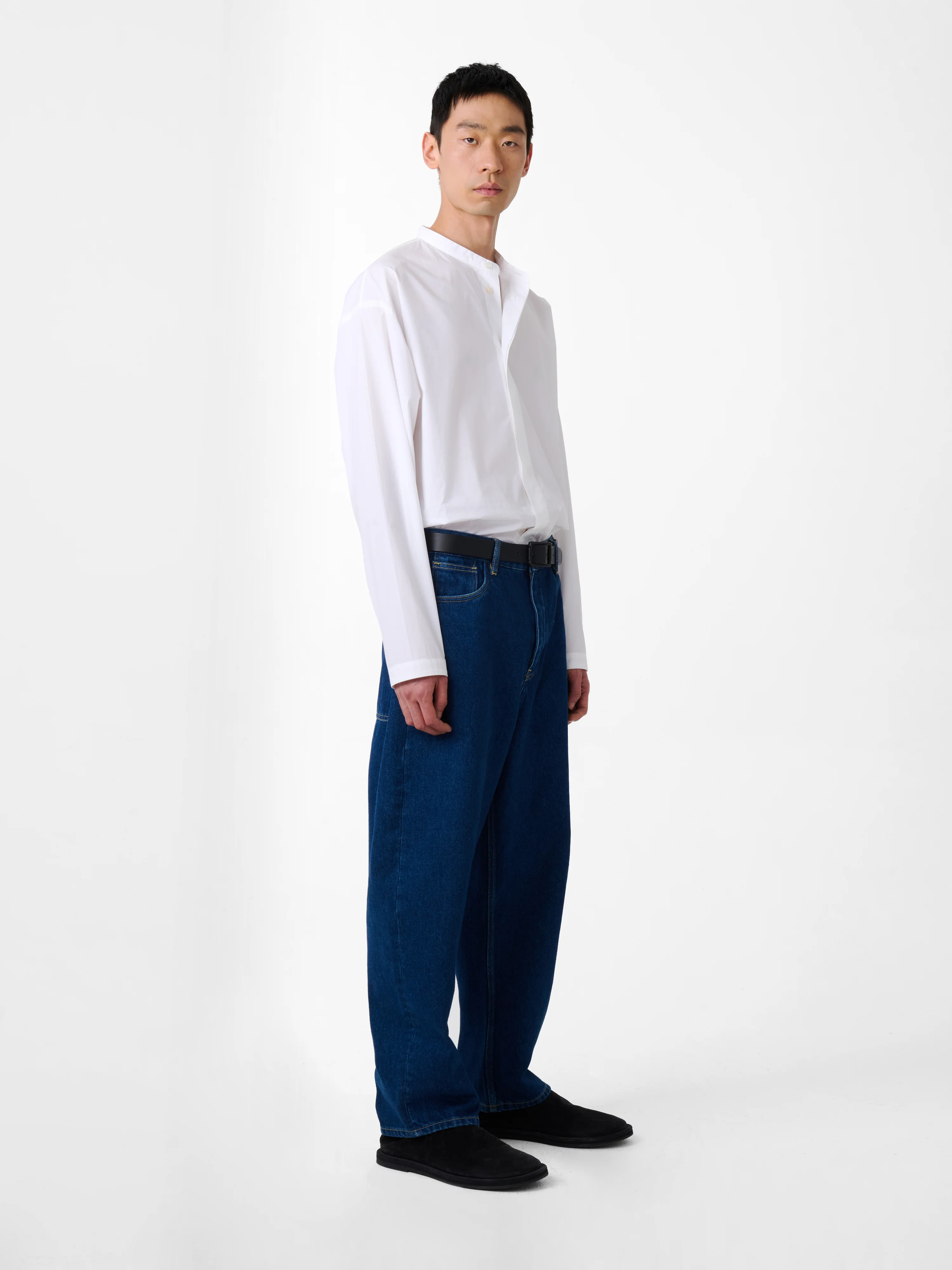 Land Denim Pant in Indigo Wash - Image 3