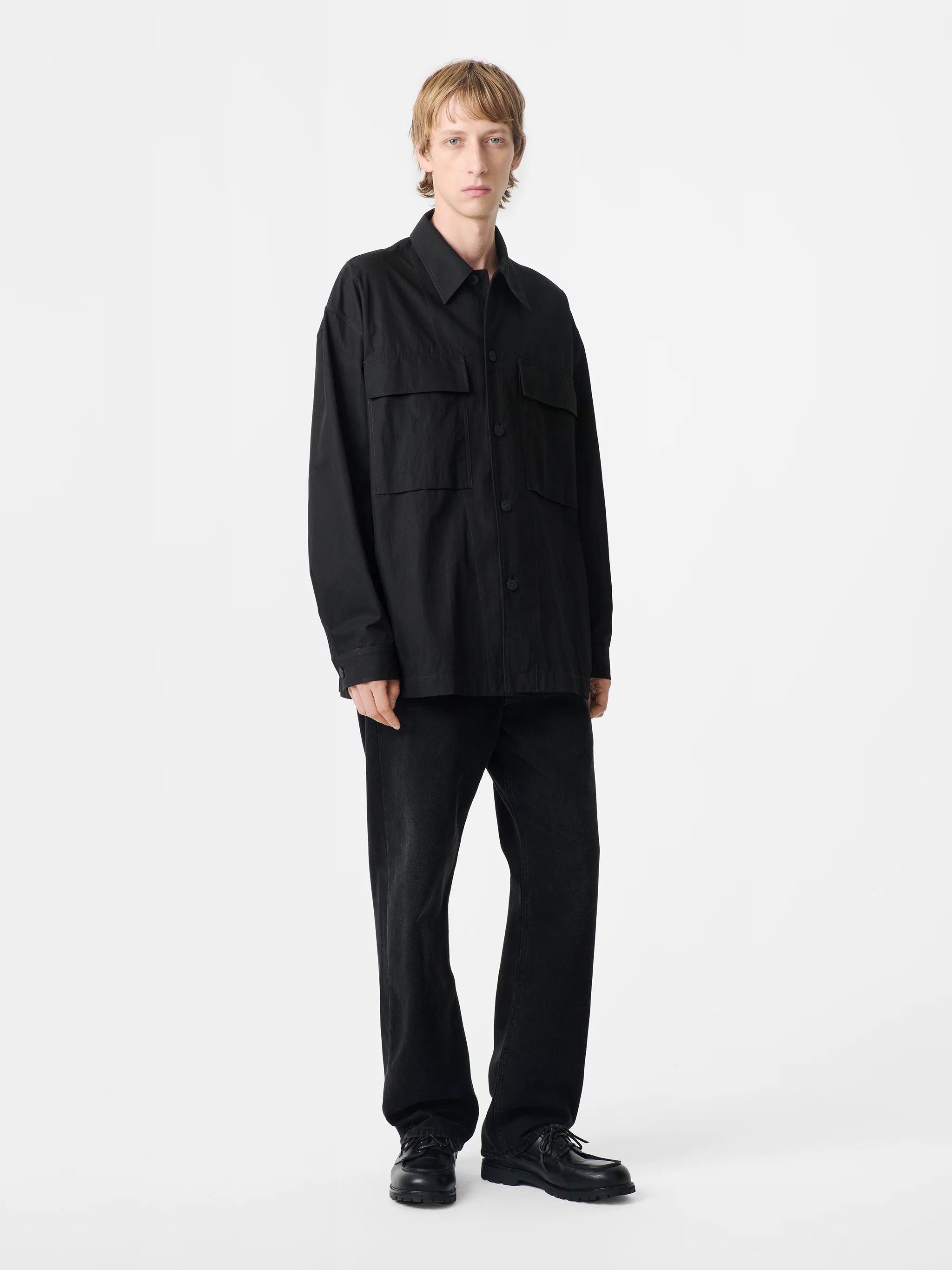 Landi Shirt in Black - Image 3