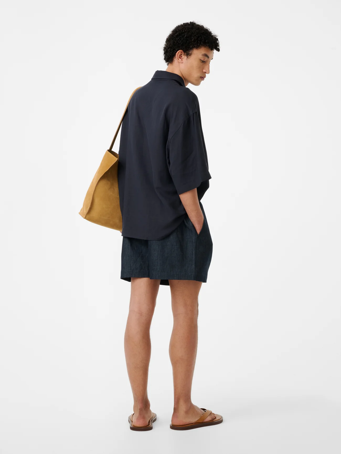 Lemmer Short Sleeve Linen Polo in Darkest Navy