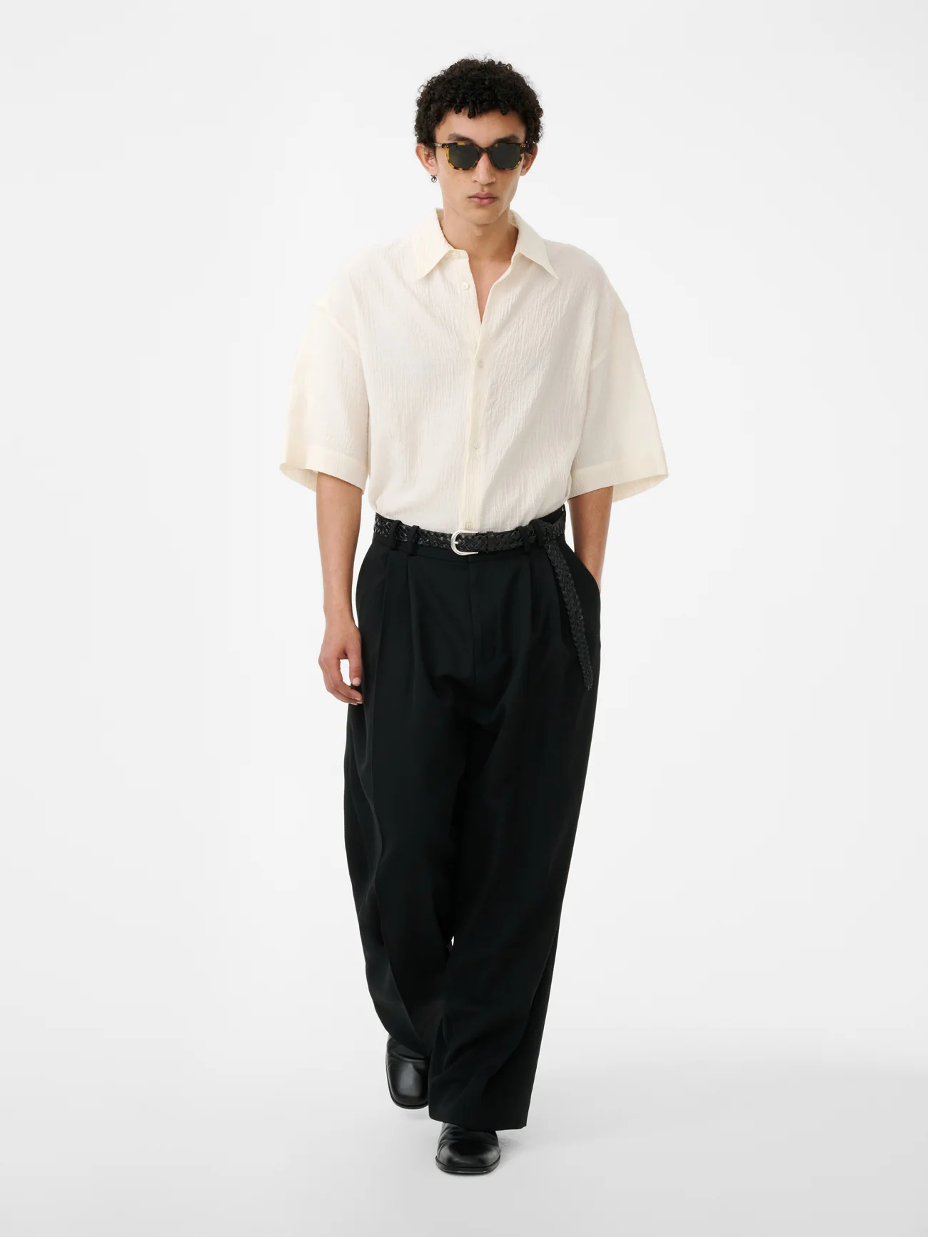 Line Tailored Pant in Black - Image 3