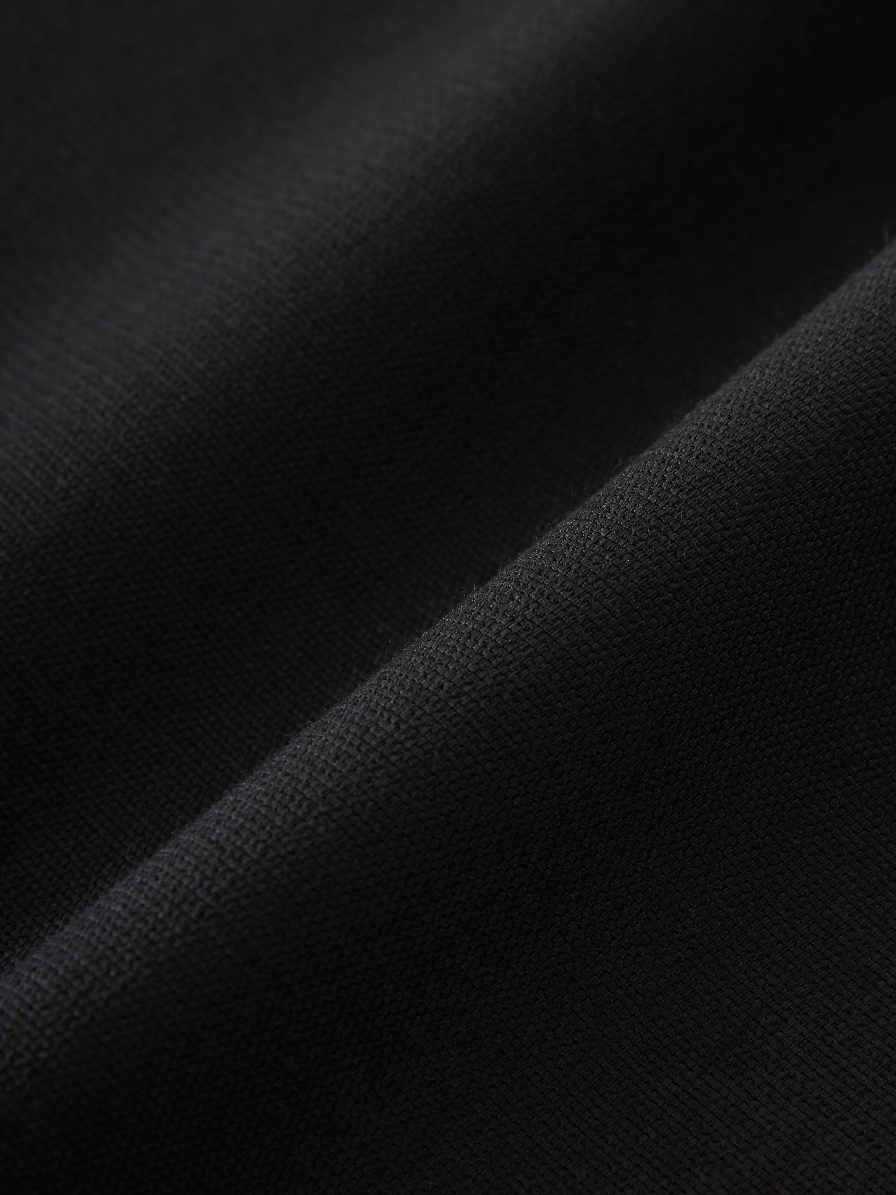 Line Tailored Pant in Black - Image 9