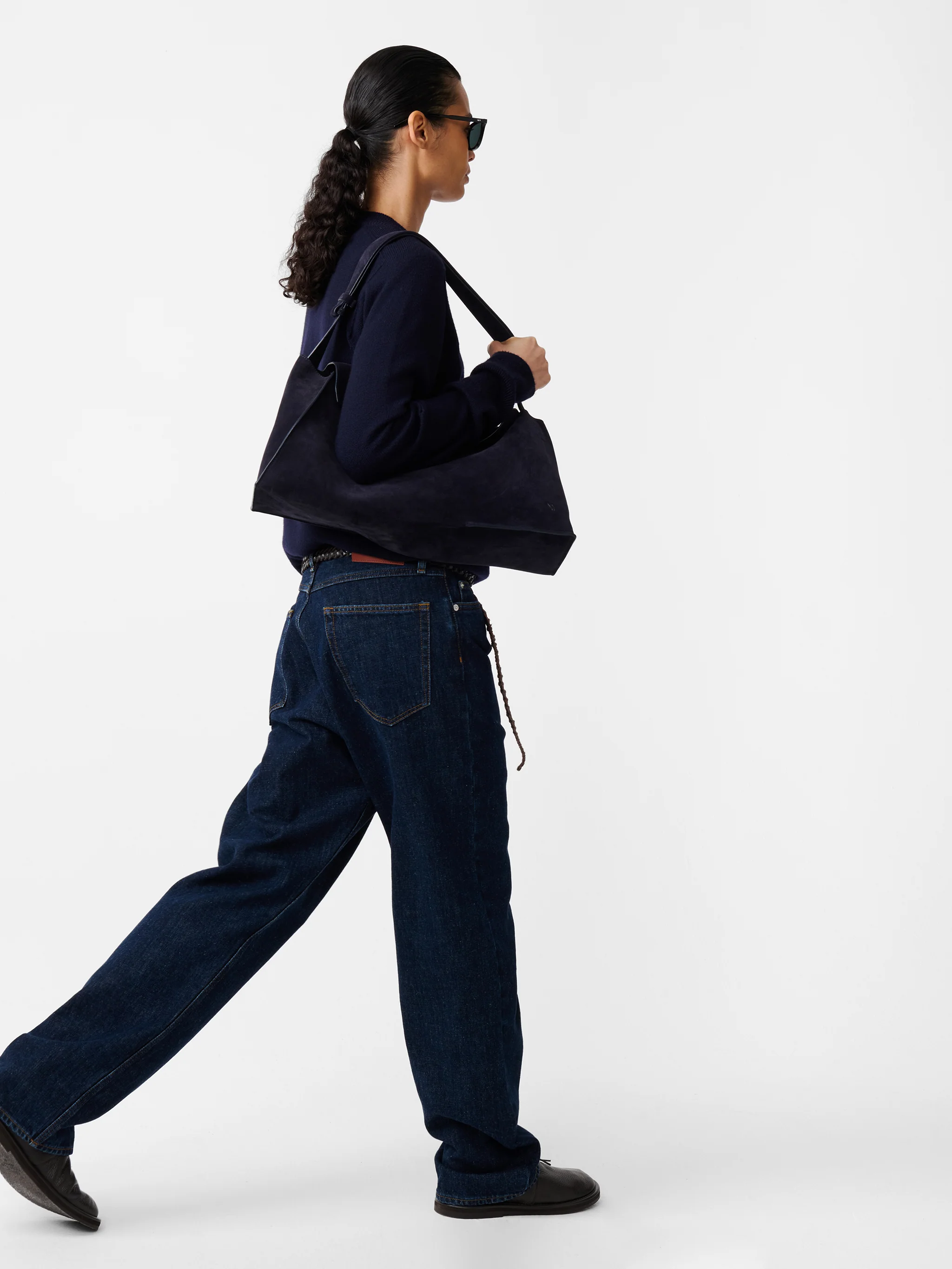 Marylebone Straight Leg Denim Pant in Indigo Light Wash - Image 4