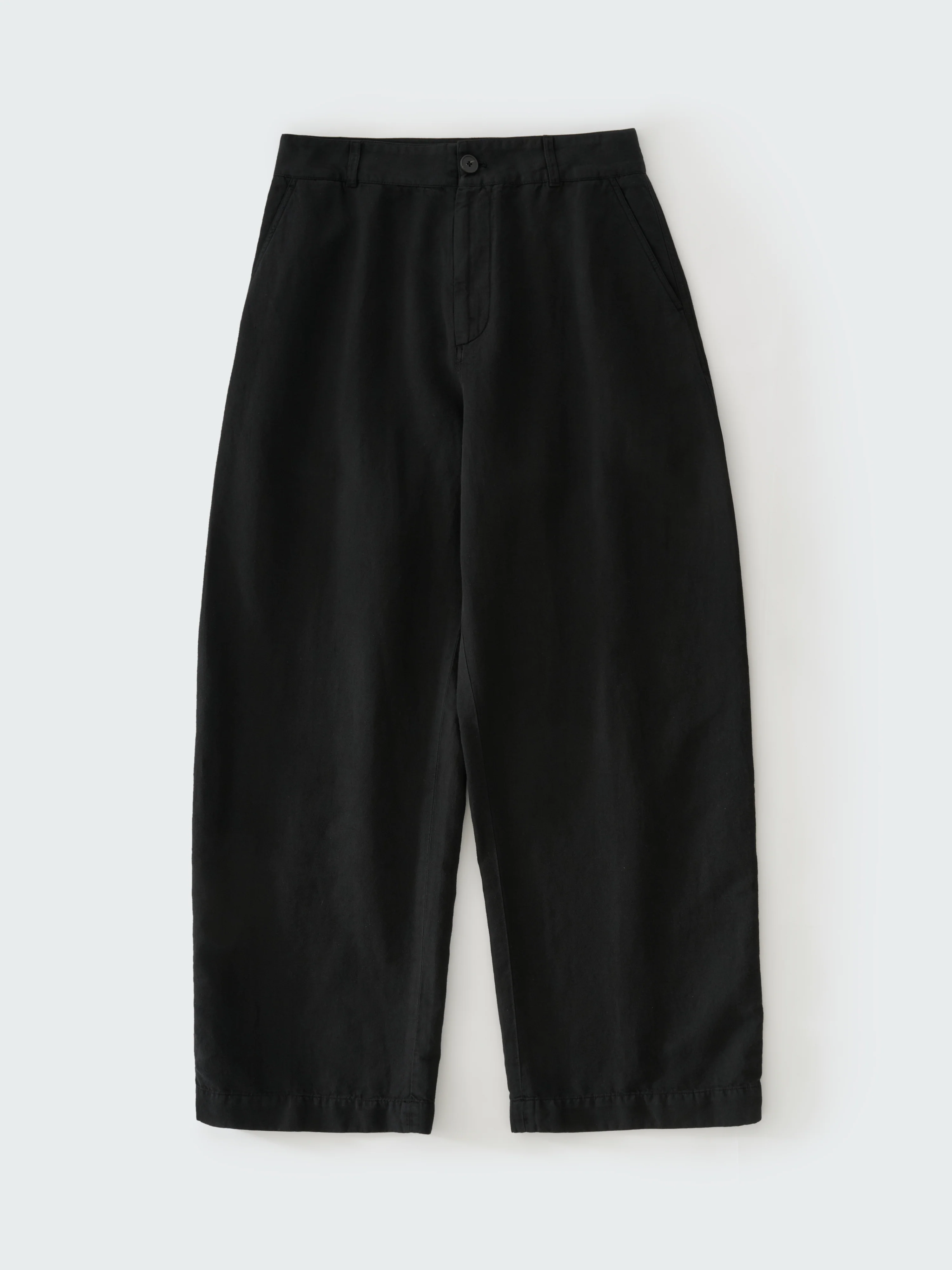 Minard Pant in Black - Image 10
